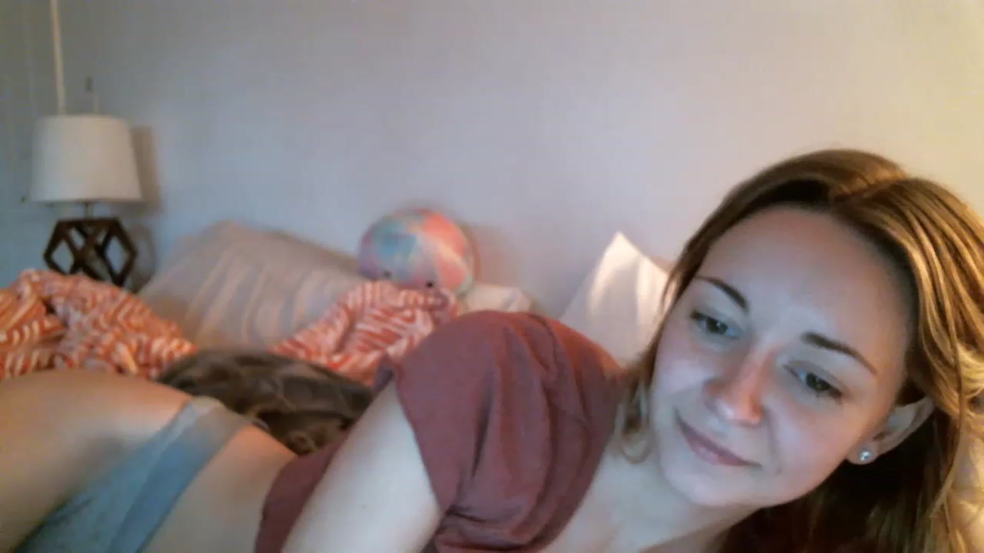 Gallery image thumbnail from JaneRiley_'s myfreecams stream on, 11/14/2022, 19:34 image 16 of 20