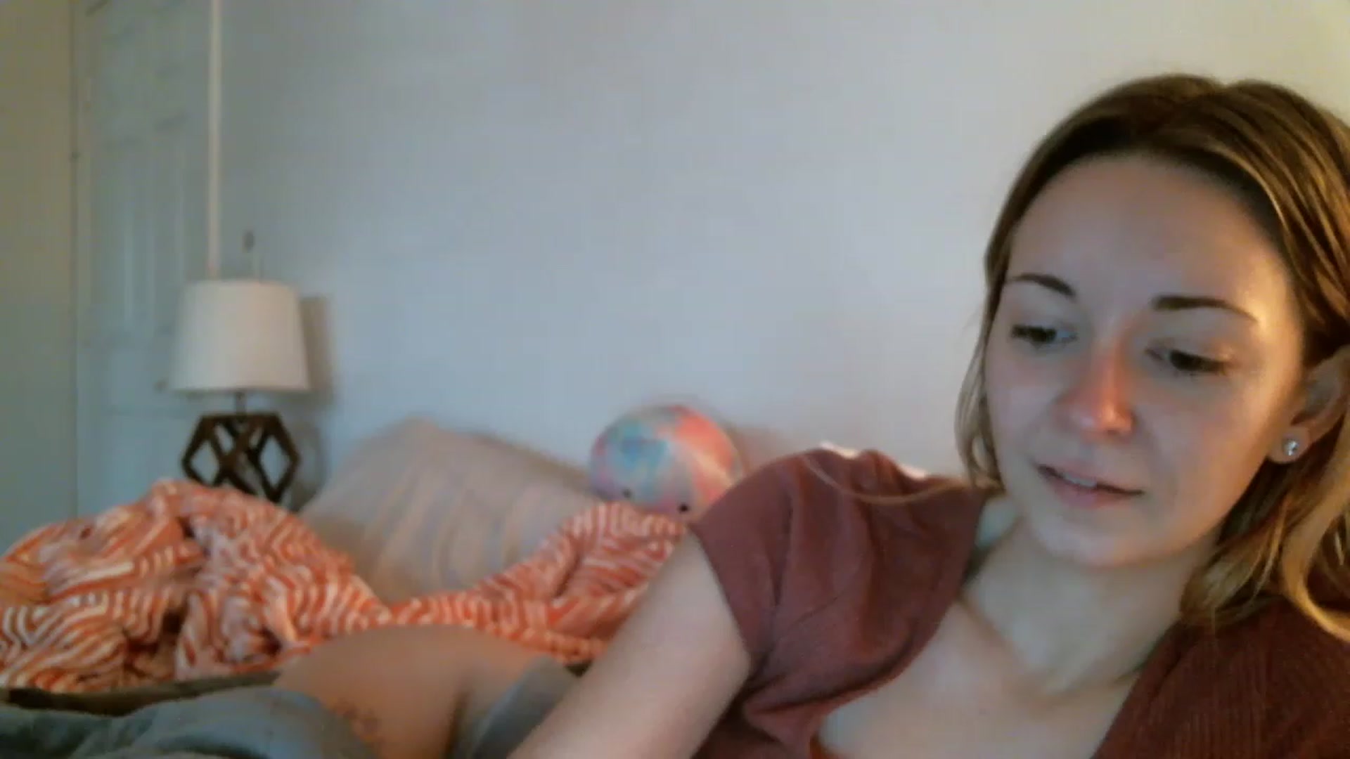 Gallery image thumbnail from JaneRiley_'s myfreecams stream on, 11/14/2022, 19:34 image 3 of 20