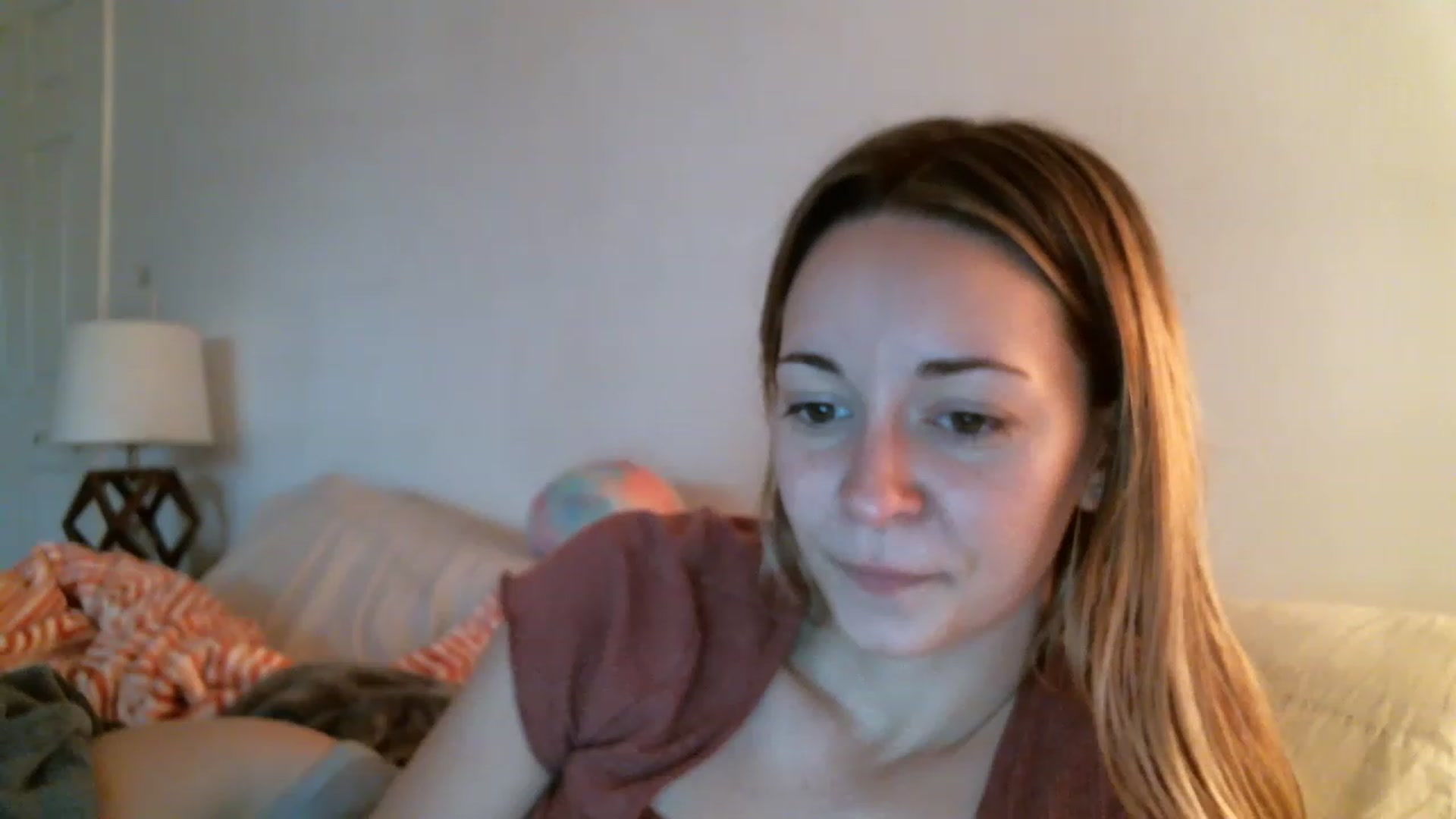 Gallery image thumbnail from JaneRiley_'s myfreecams stream on, 11/14/2022, 19:34 image 14 of 20