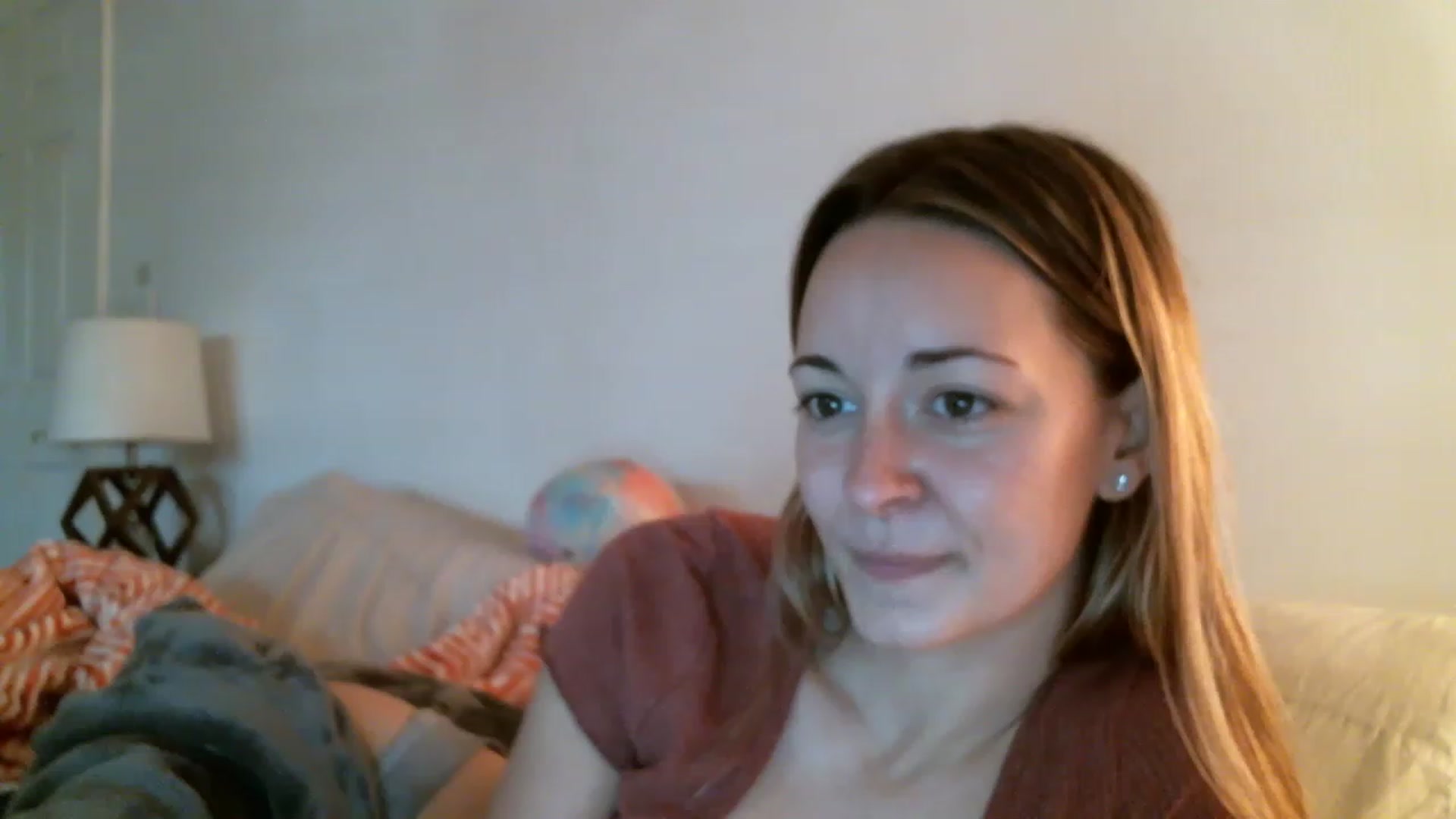 Gallery image thumbnail from JaneRiley_'s myfreecams stream on, 11/14/2022, 19:34 image 13 of 20