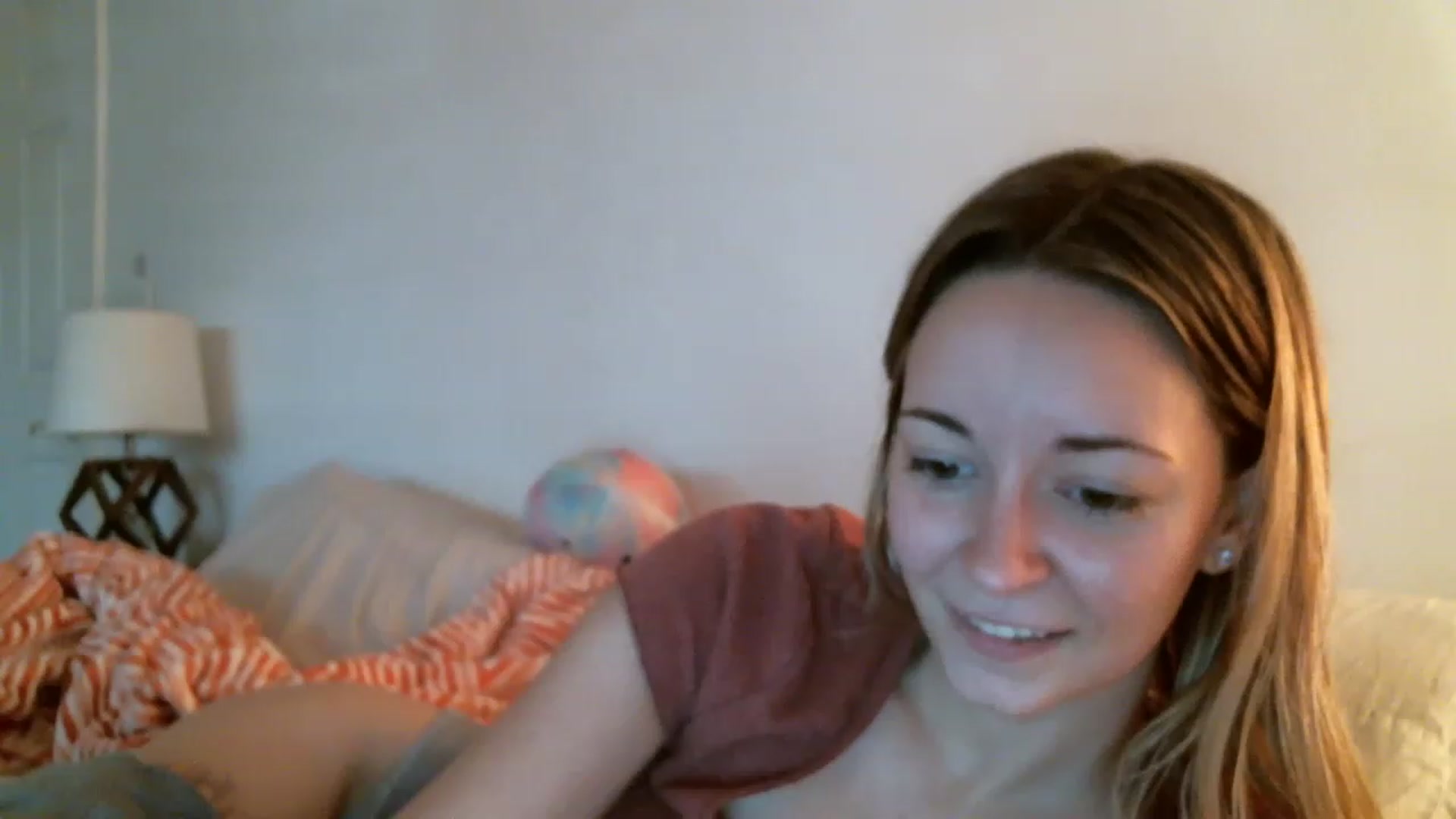 Gallery image thumbnail from JaneRiley_'s myfreecams stream on, 11/14/2022, 19:34 image 5 of 20