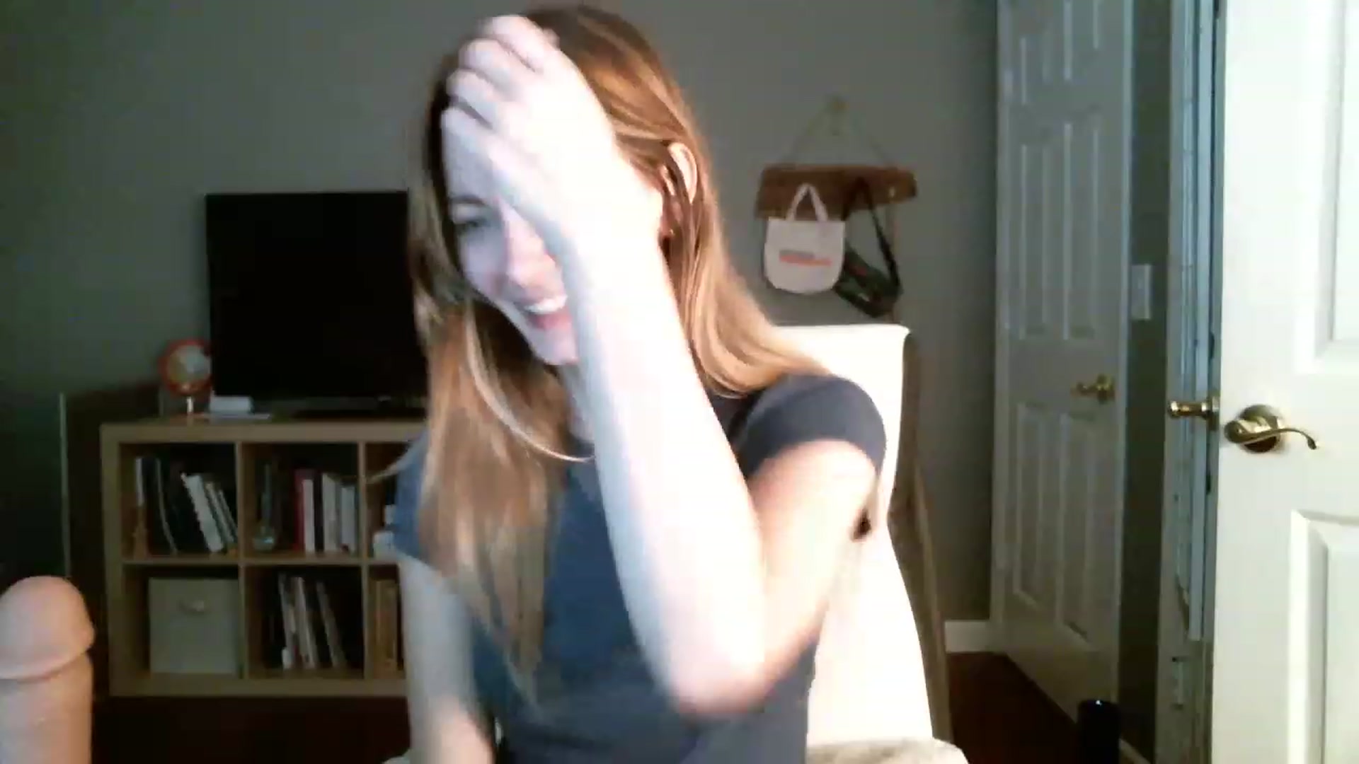 Gallery image thumbnail from JaneRiley_'s myfreecams stream on, 12/07/2022, 20:15 image 7 of 20