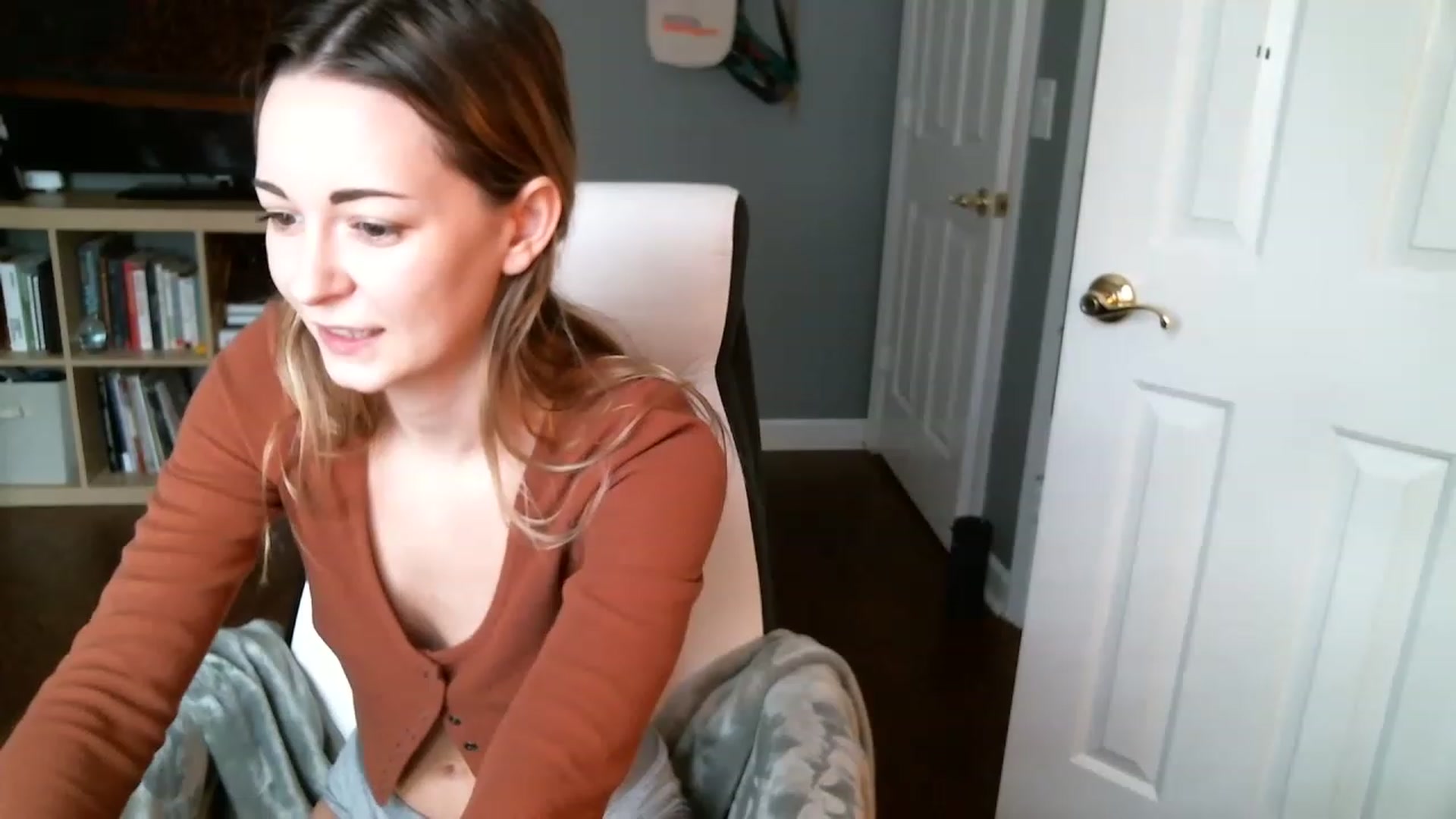 Gallery image thumbnail from JaneRiley_'s myfreecams stream on, 01/12/2023, 17:24 image 10 of 20