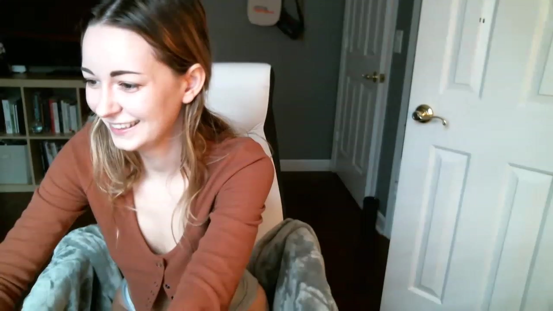 Gallery image thumbnail from JaneRiley_'s myfreecams stream on, 01/12/2023, 17:24 image 20 of 20