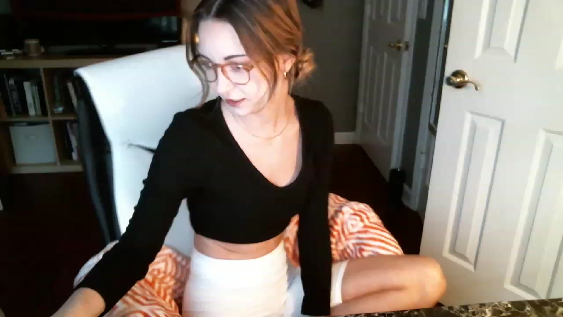 Gallery image thumbnail from JaneRiley_'s myfreecams stream on, 01/18/2023, 18:11 image 16 of 20