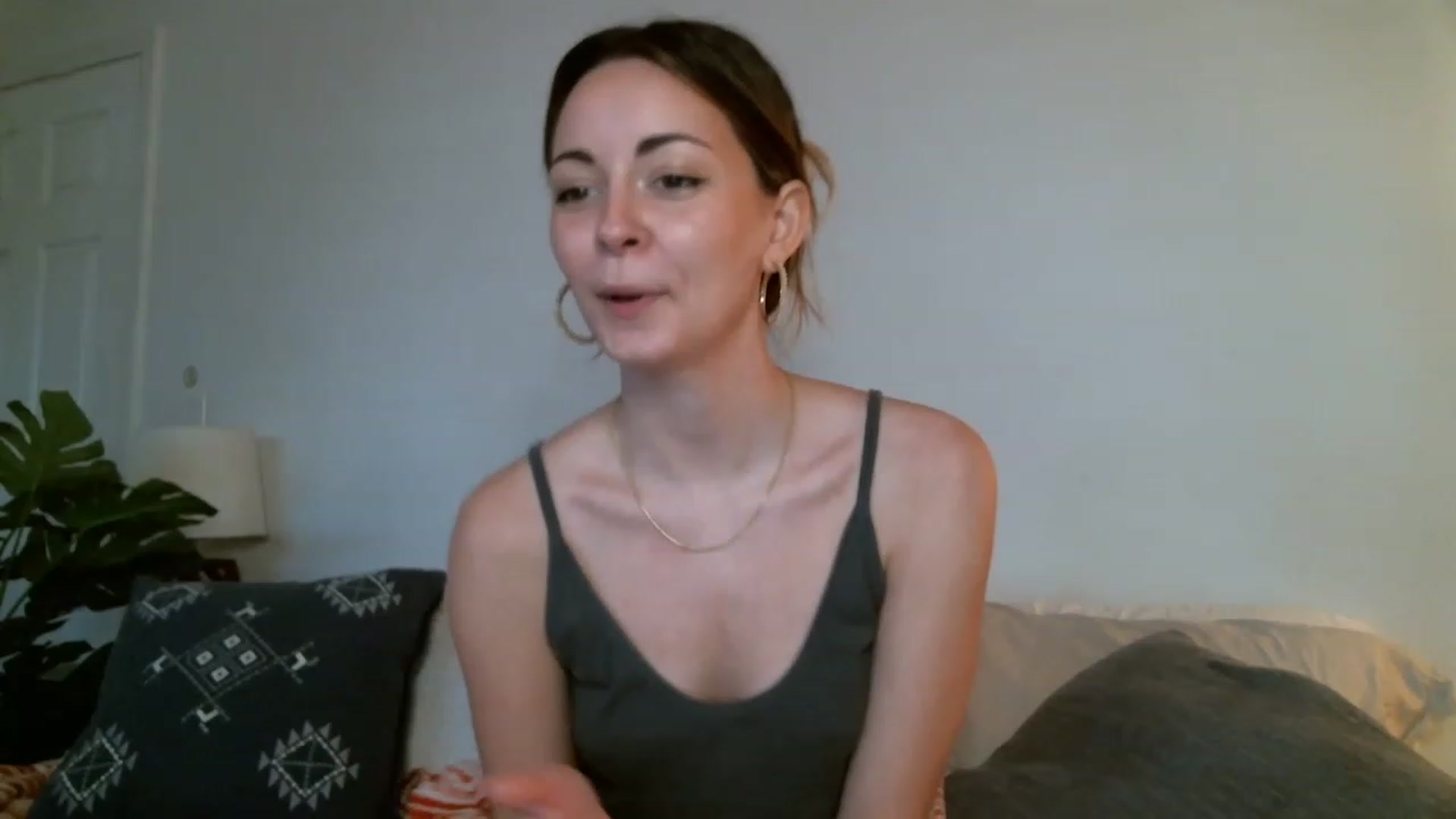 Gallery image thumbnail from JaneRiley_'s myfreecams stream on, 02/10/2023, 18:26 image 2 of 20