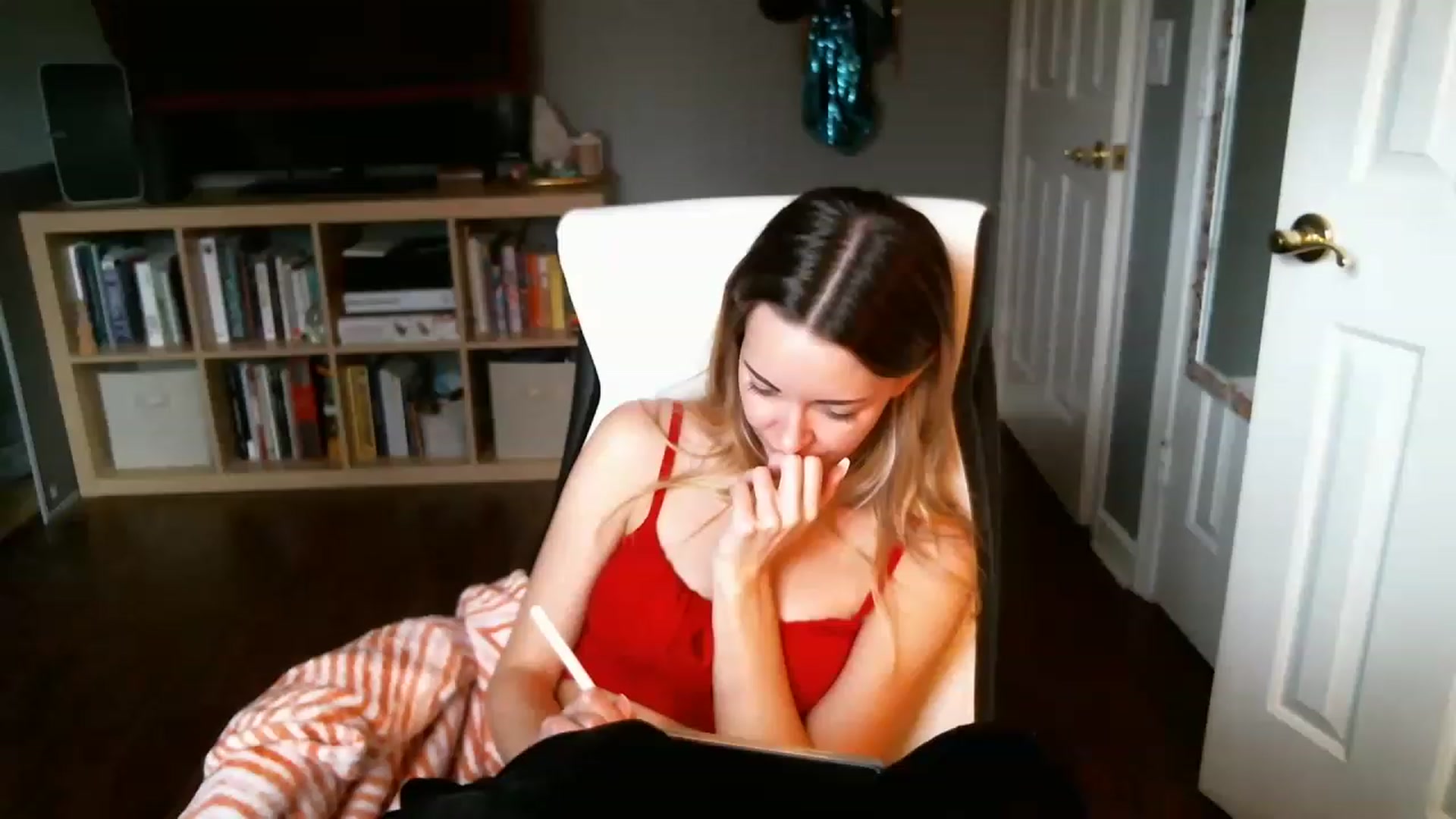 Gallery image thumbnail from JaneRiley_'s myfreecams stream on, 02/15/2023, 21:21 image 3 of 20