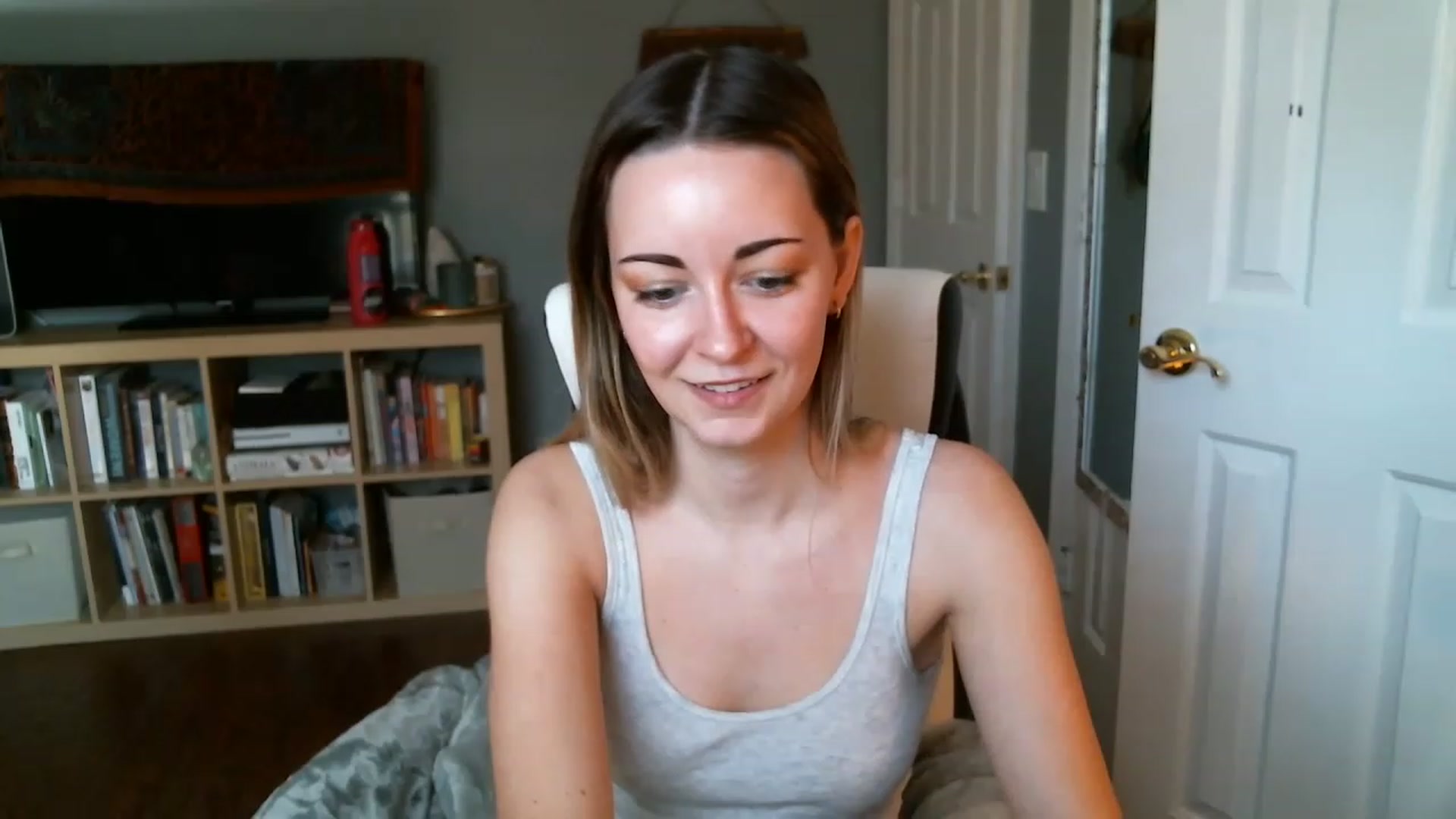 Gallery image thumbnail from JaneRiley_'s myfreecams stream on, 02/28/2023, 19:14 image 20 of 20
