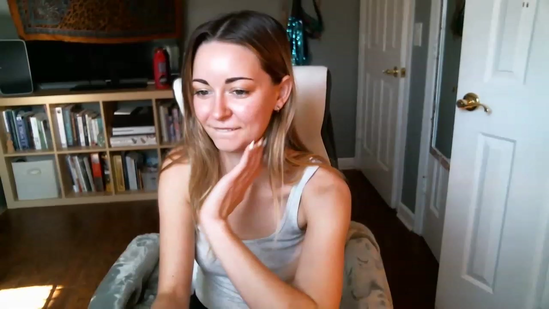 Gallery image thumbnail from JaneRiley_'s myfreecams stream on, 02/28/2023, 19:46 image 20 of 20