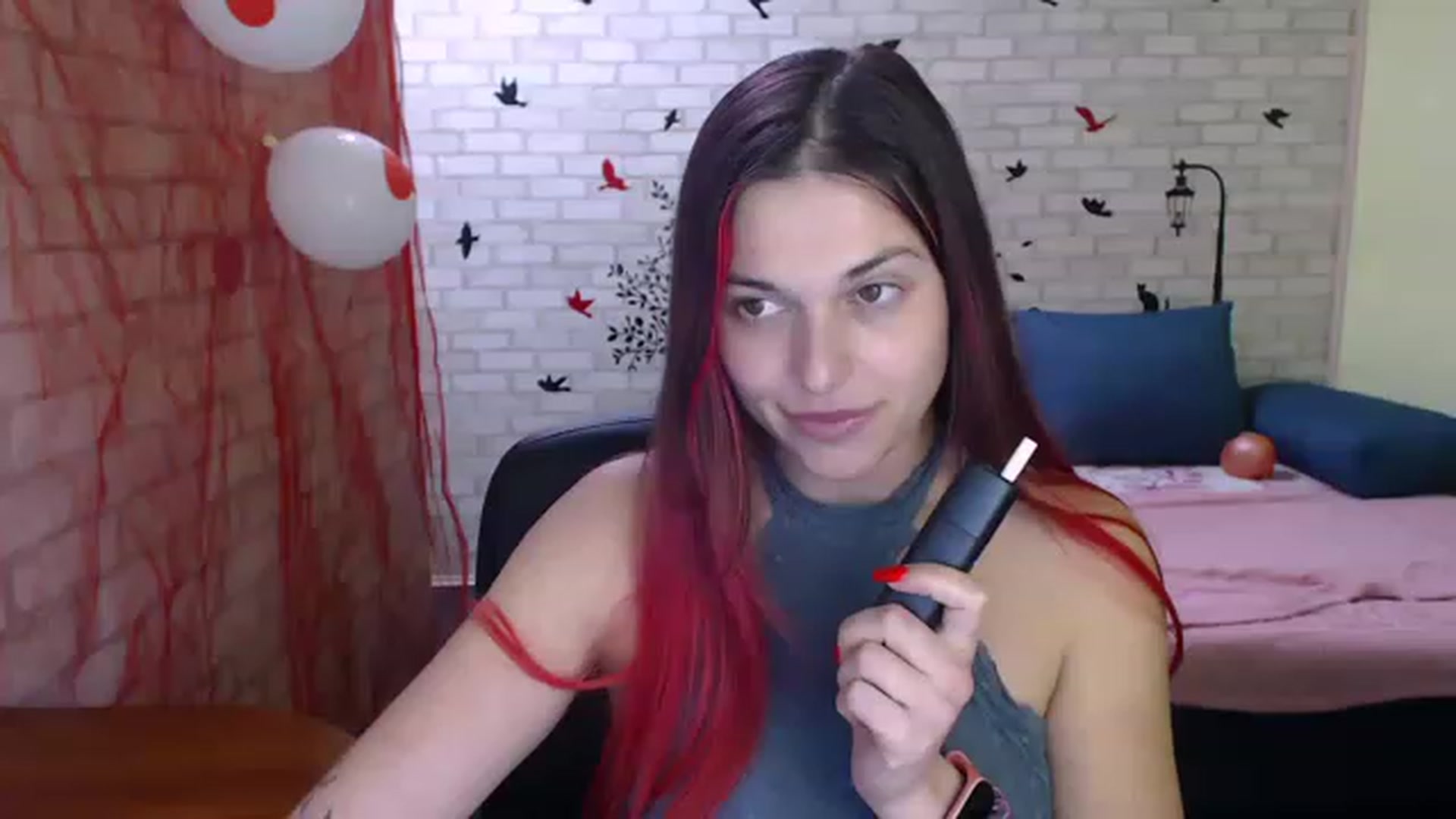 Gallery image thumbnail from Jane_Bow's myfreecams stream on, 12/07/2022, 10:32 image 3 of 20
