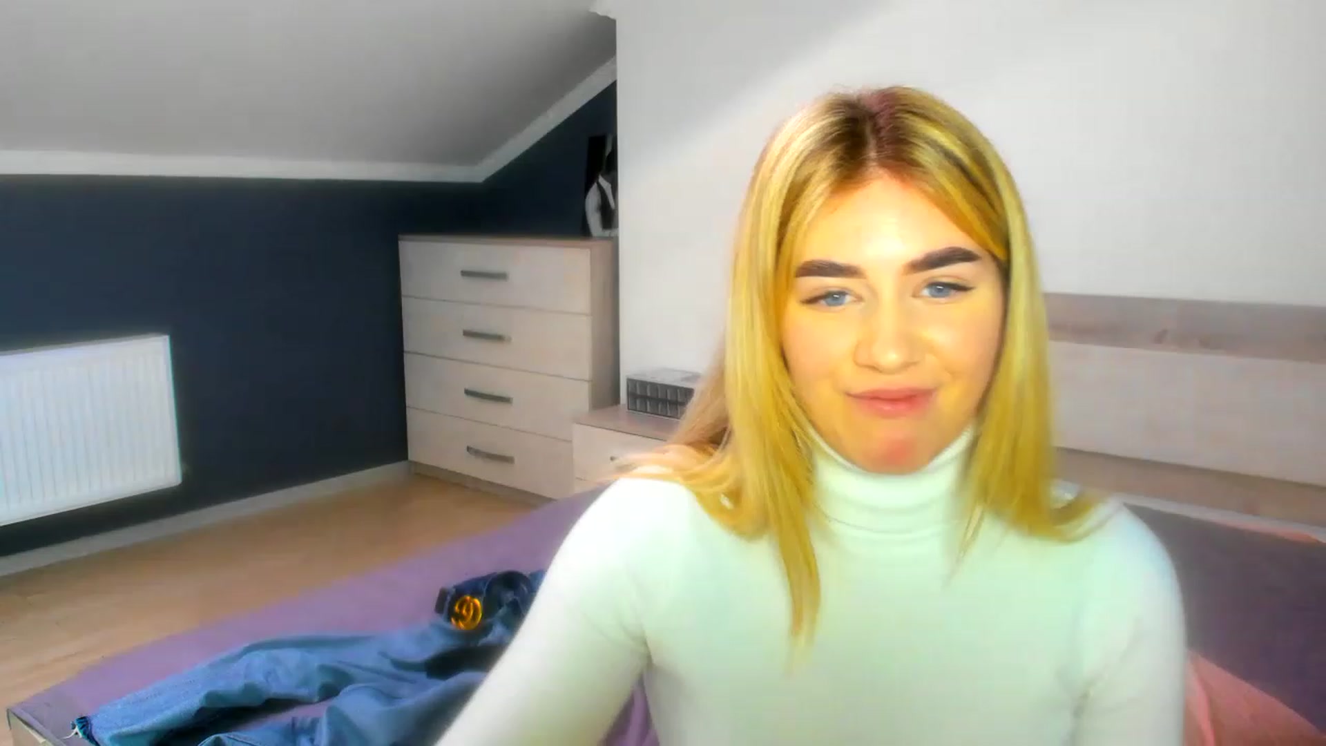 Gallery image thumbnail from Jane_Cooper's myfreecams stream on, 01/02/2023, 10:42 image 11 of 20