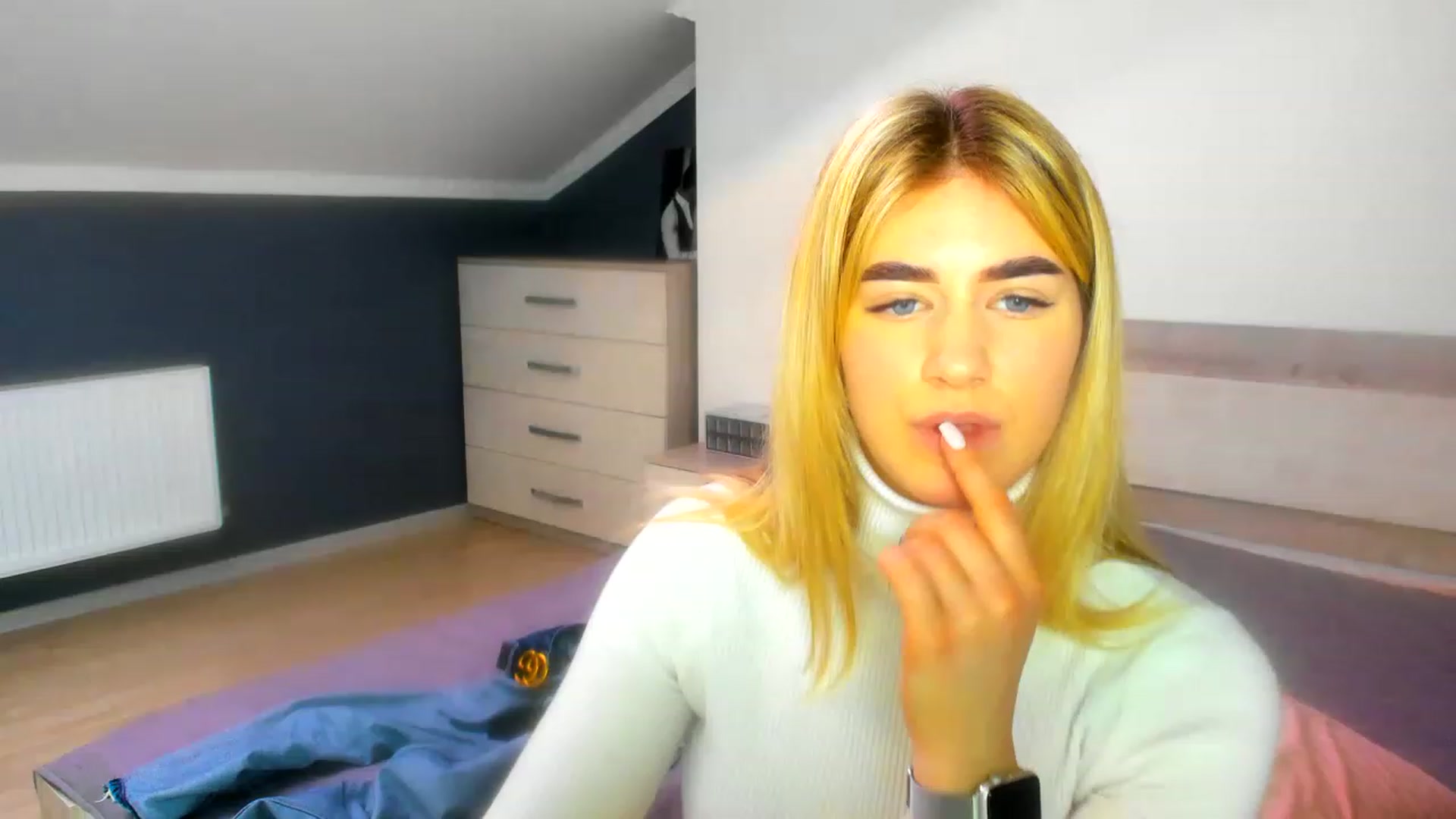 Gallery image thumbnail from Jane_Cooper's myfreecams stream on, 01/02/2023, 10:42 image 13 of 20