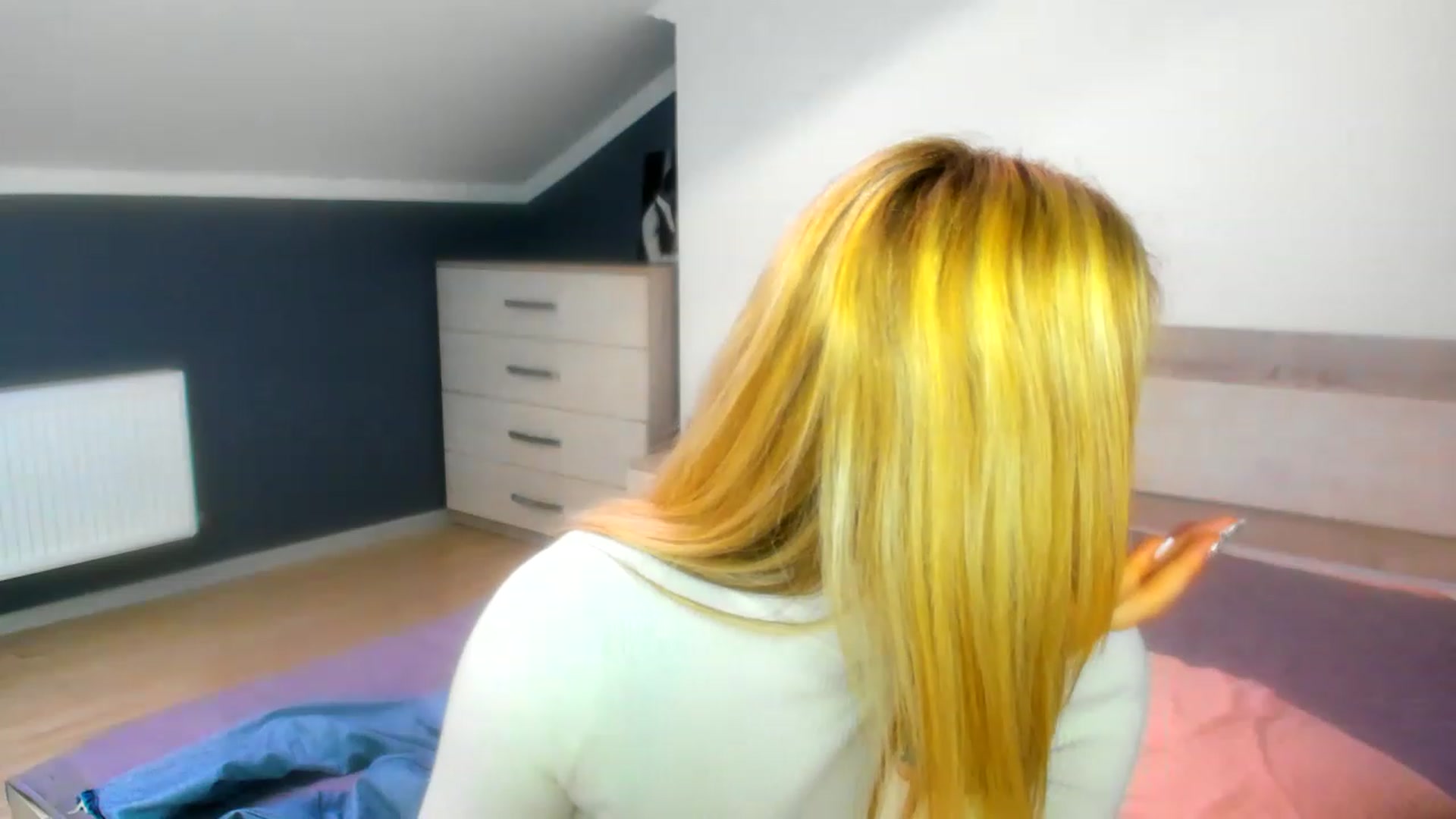 Gallery image thumbnail from Jane_Cooper's myfreecams stream on, 01/02/2023, 10:42 image 3 of 20