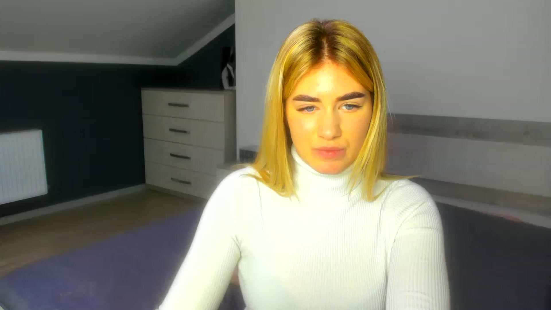Gallery image thumbnail from Jane_Cooper's myfreecams stream on, 01/02/2023, 12:01 image 3 of 20