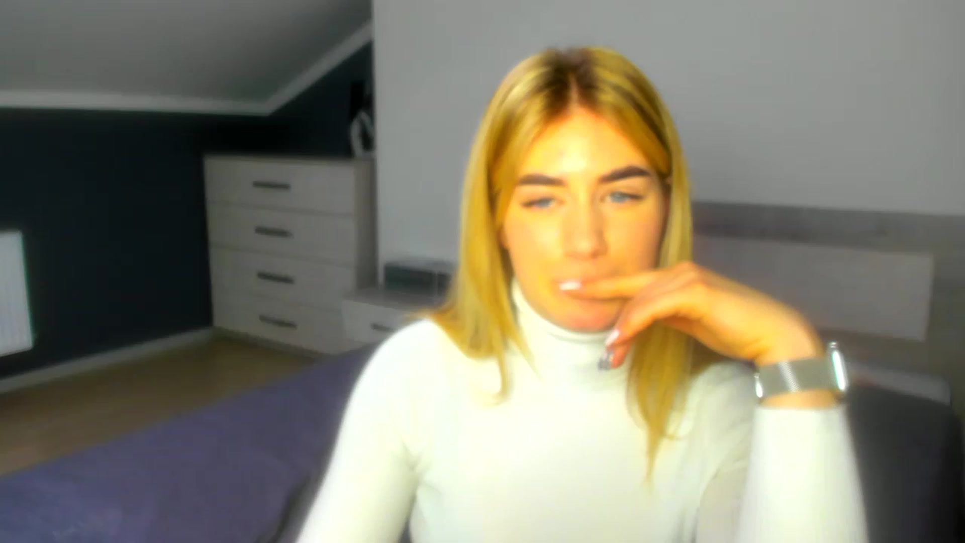 Gallery image thumbnail from Jane_Cooper's myfreecams stream on, 01/02/2023, 12:01 image 16 of 20