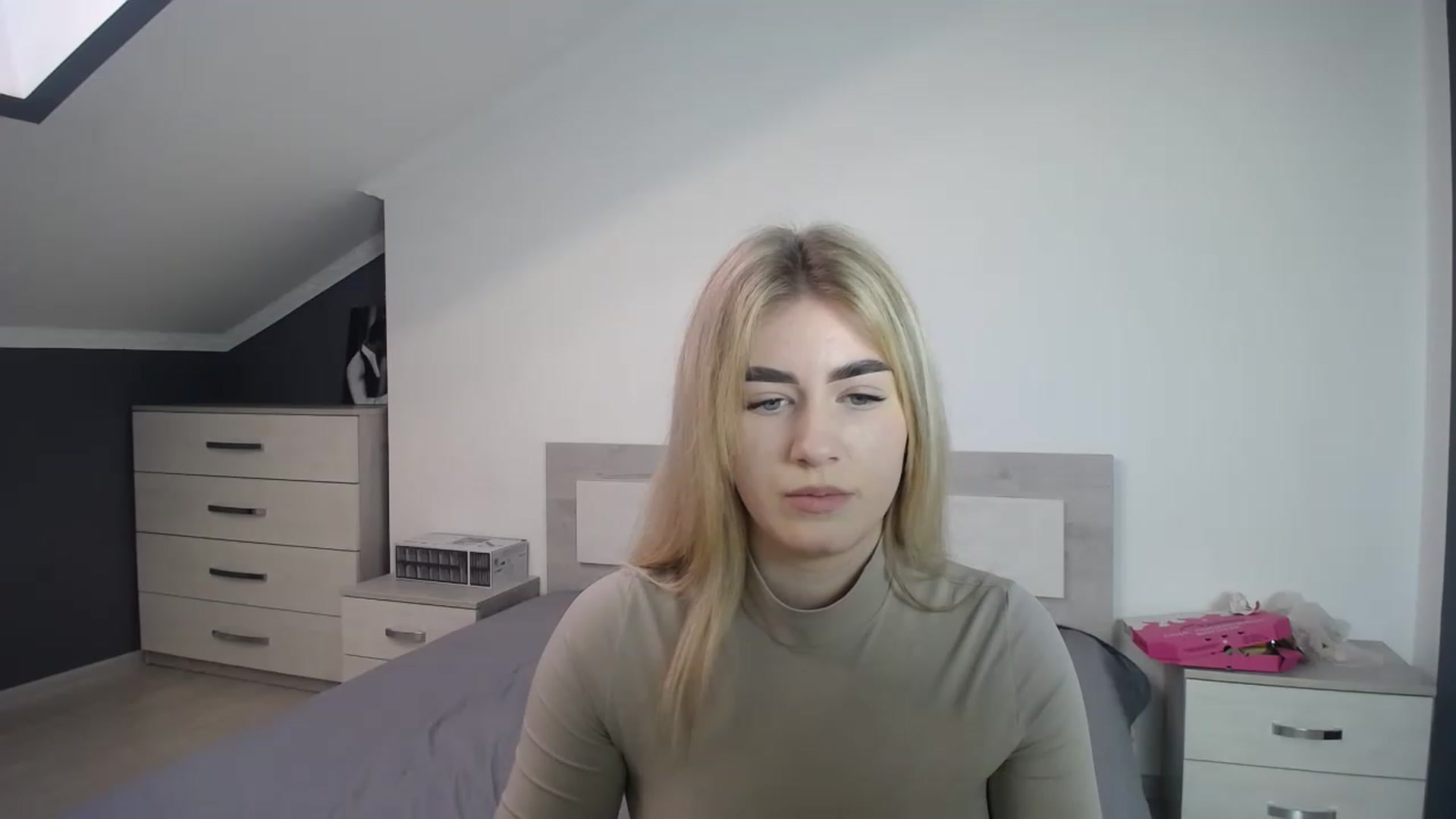 Gallery image thumbnail from Jane_Cooper's myfreecams stream on, 01/04/2023, 08:28 image 1 of 20