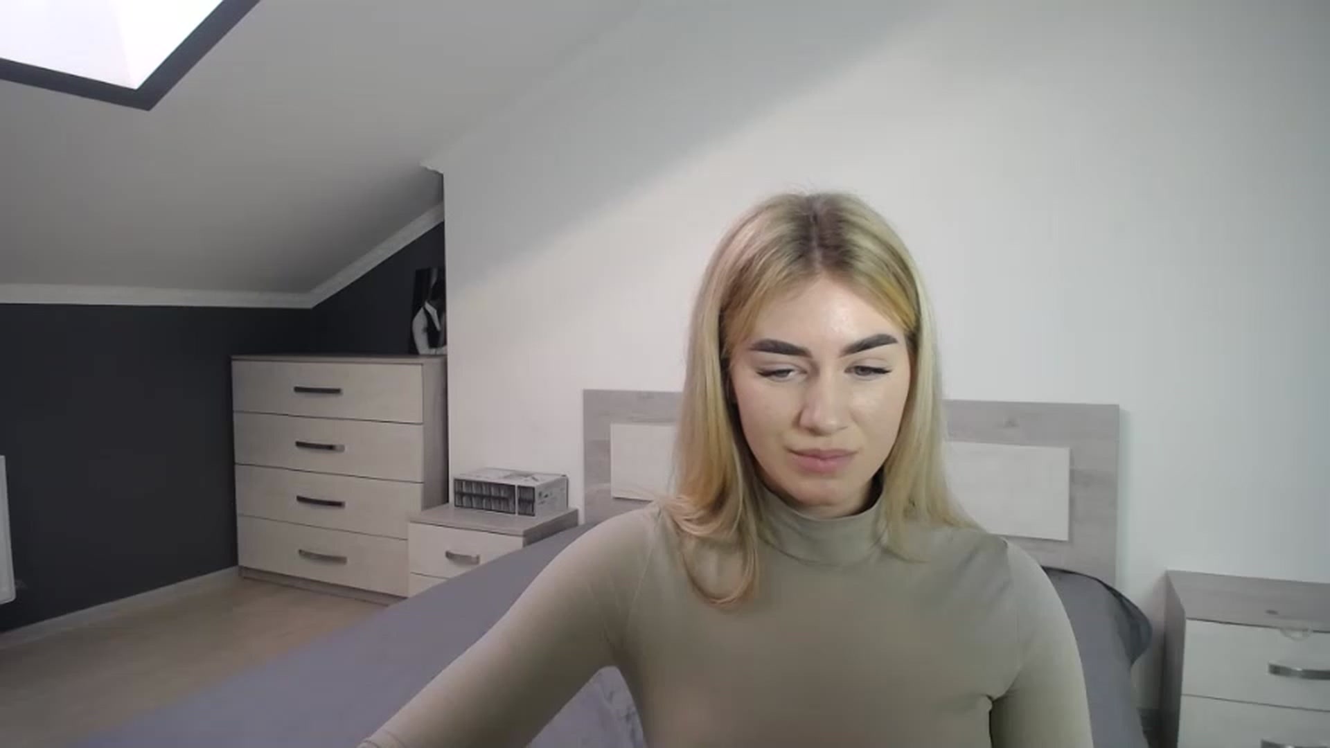 Gallery image thumbnail from Jane_Cooper's myfreecams stream on, 01/04/2023, 10:03 image 2 of 20