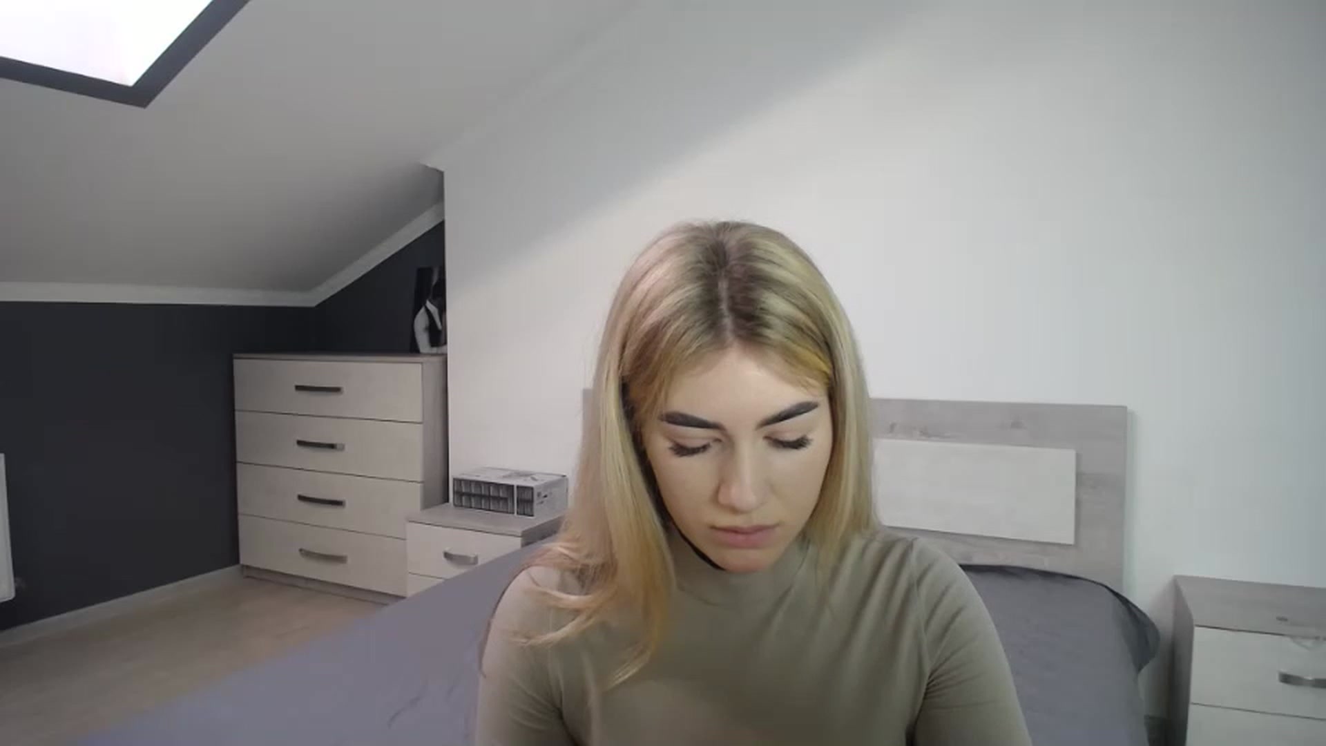 Gallery image thumbnail from Jane_Cooper's myfreecams stream on, 01/04/2023, 10:03 image 9 of 20