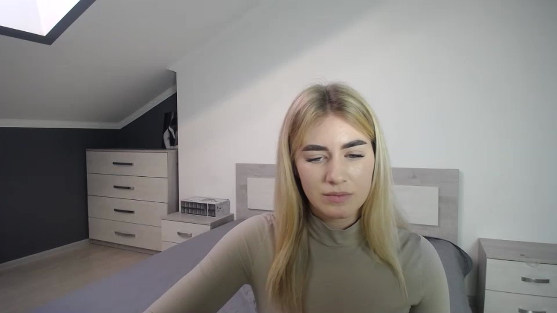 Gallery image thumbnail from Jane_Cooper's myfreecams stream on, 01/04/2023, 10:03 image 3 of 20
