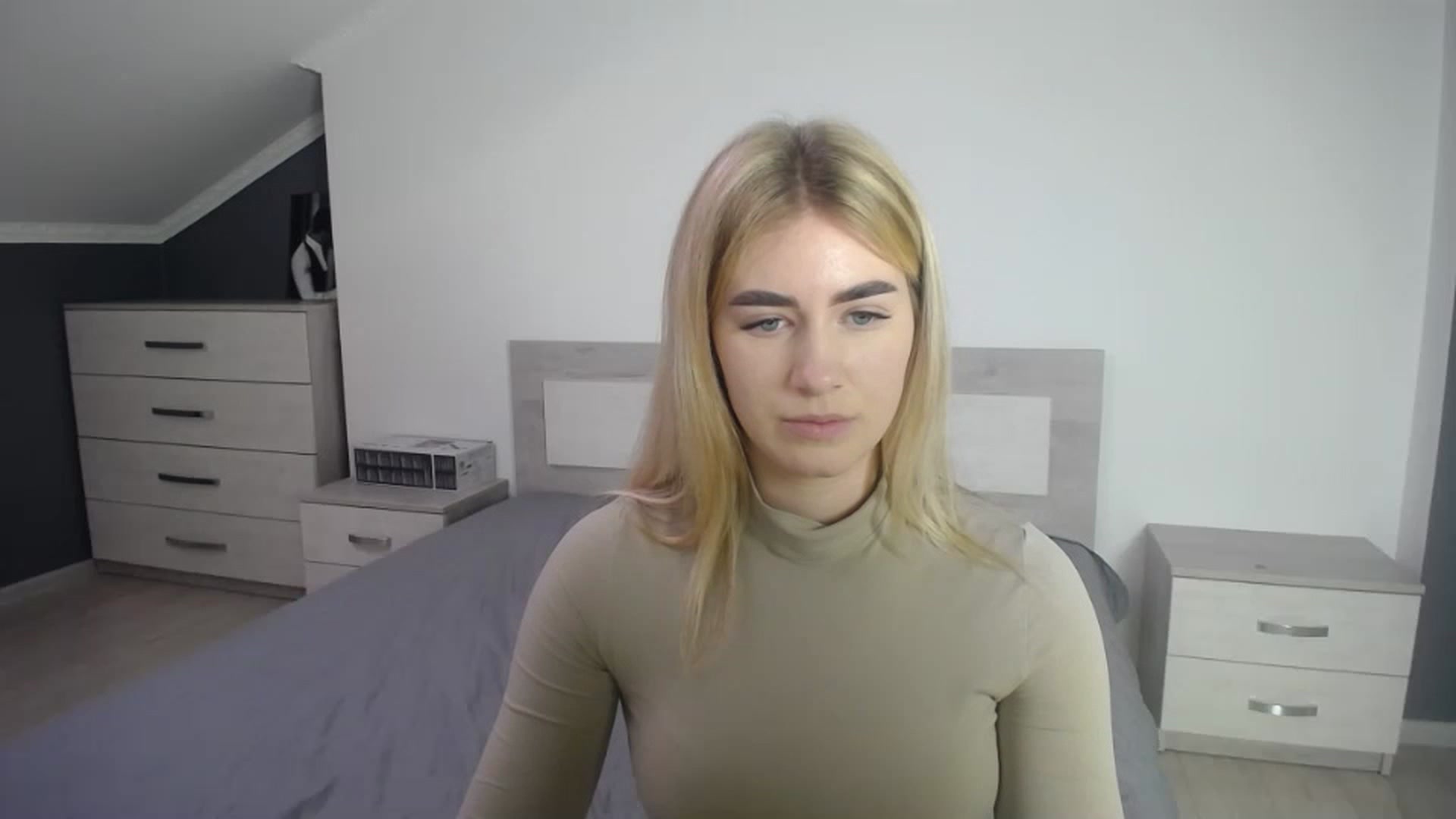 Gallery image thumbnail from Jane_Cooper's myfreecams stream on, 01/04/2023, 12:05 image 1 of 20