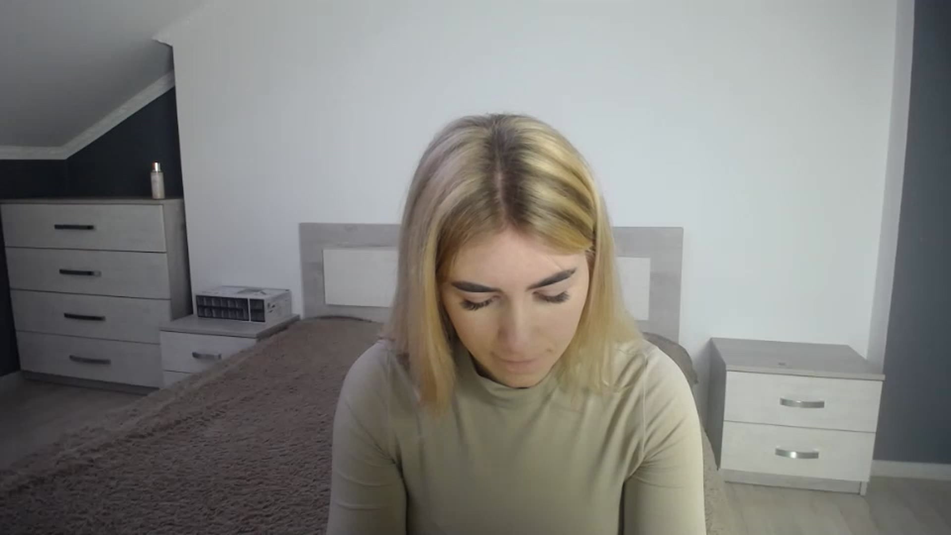 Gallery image thumbnail from Jane_Cooper's myfreecams stream on, 01/04/2023, 12:05 image 13 of 20
