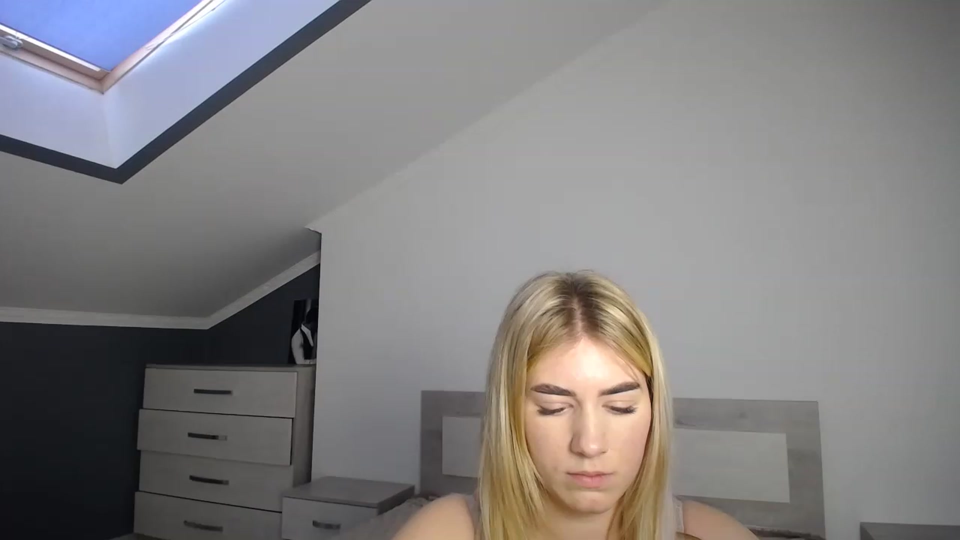 Gallery image thumbnail from Jane_Cooper's myfreecams stream on, 01/05/2023, 13:55 image 4 of 20