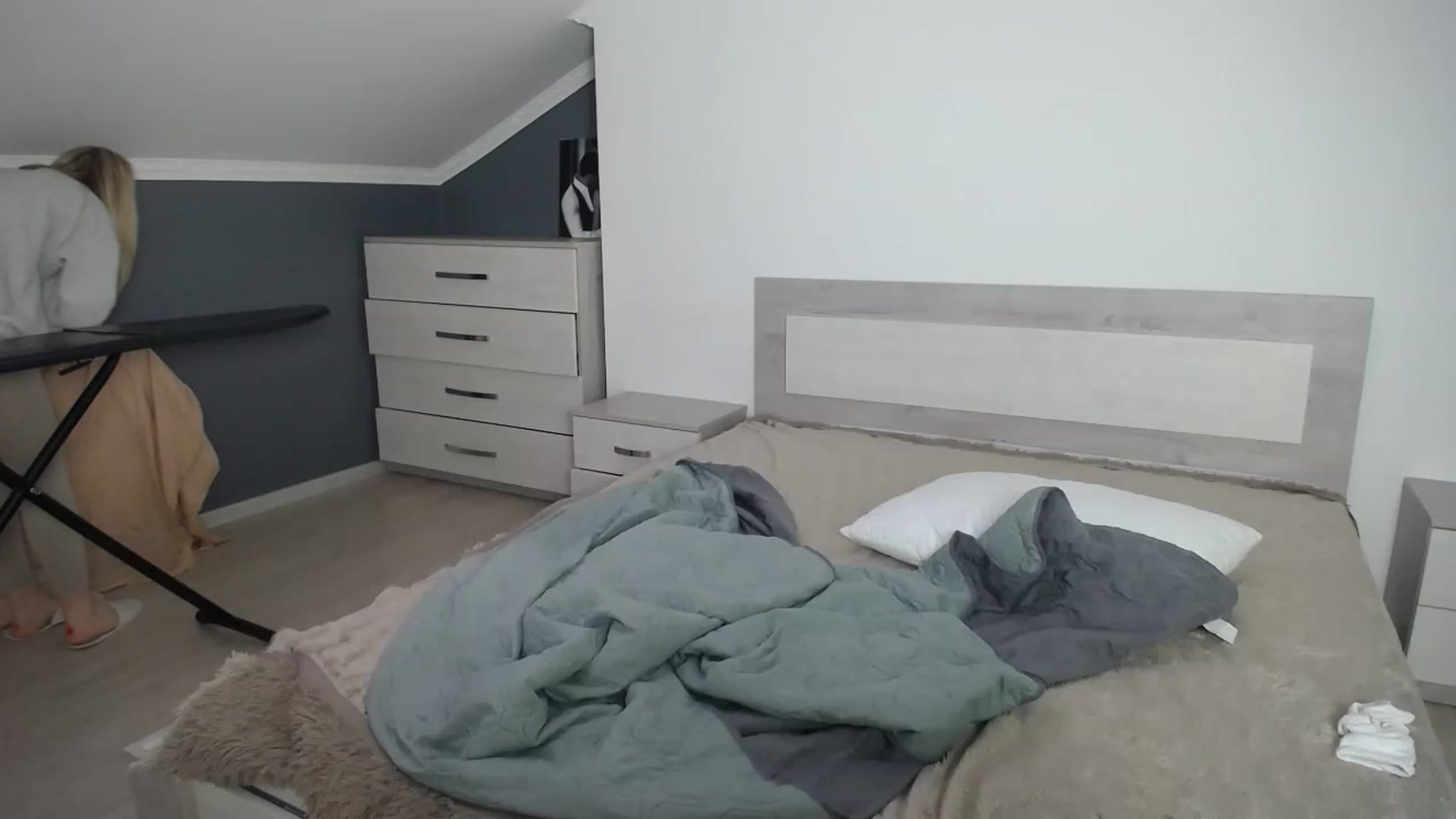 Gallery image thumbnail from Jane_Cooper's myfreecams stream on, 01/05/2023, 13:55 image 20 of 20