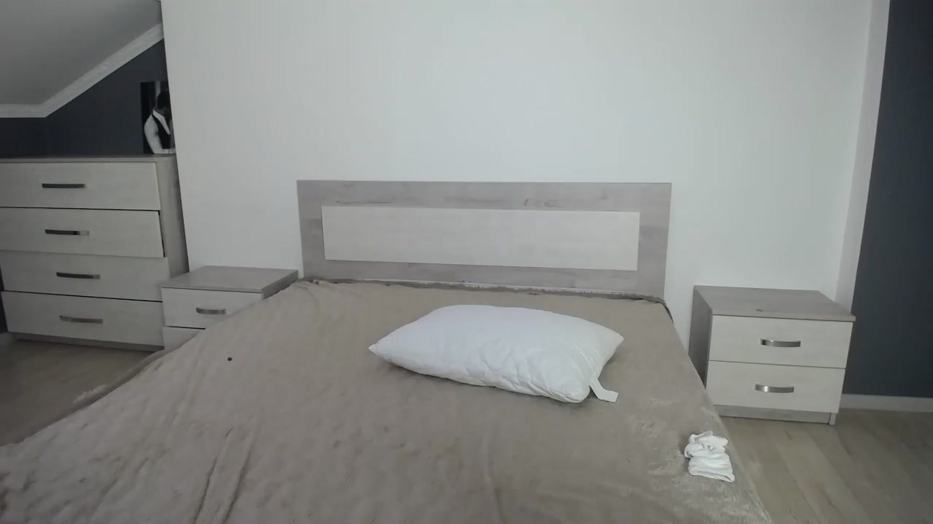Gallery image thumbnail from Jane_Cooper's myfreecams stream on, 01/05/2023, 13:55 image 16 of 20