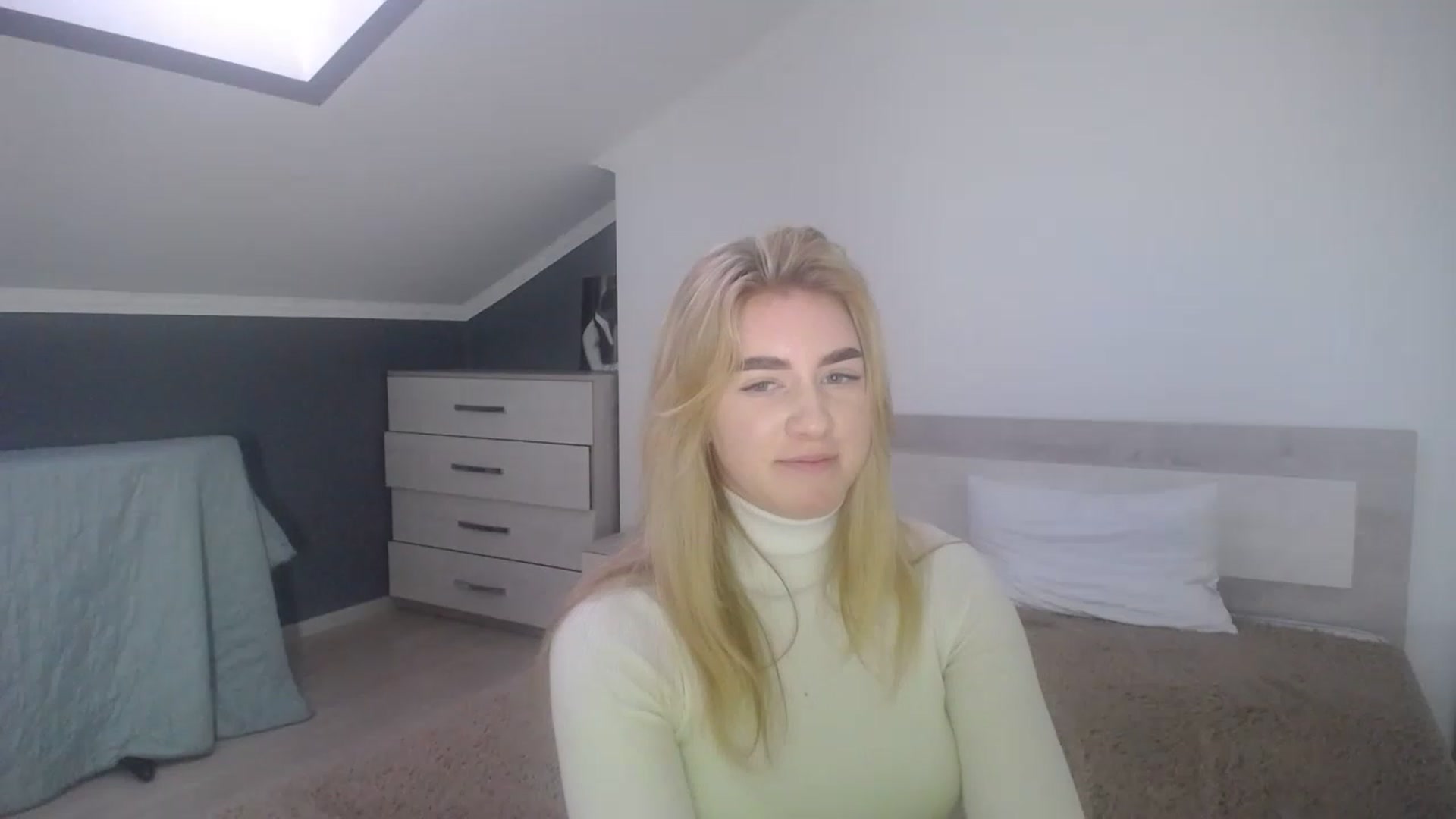 Gallery image thumbnail from Jane_Cooper's myfreecams stream on, 01/06/2023, 08:53 image 8 of 20