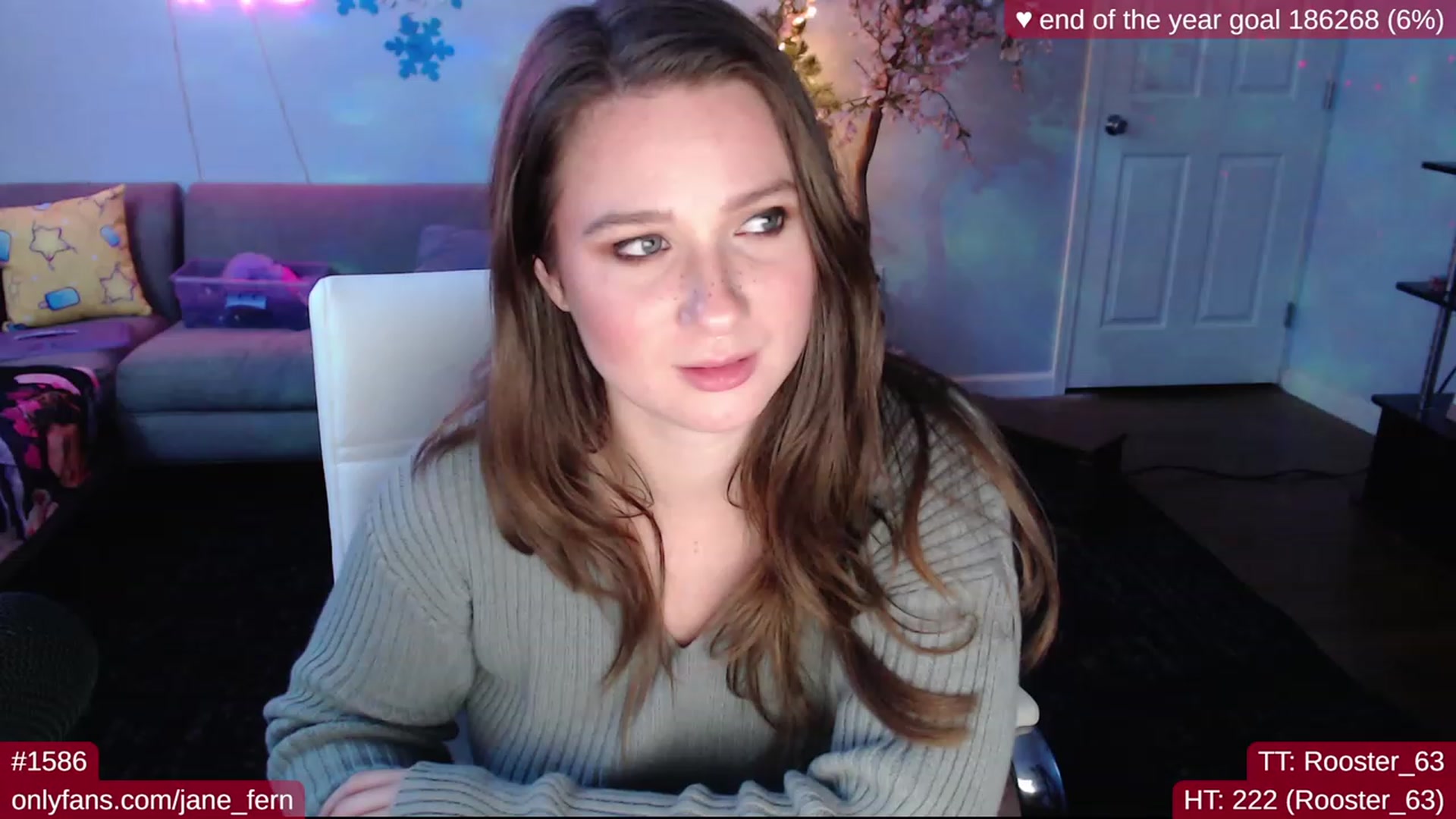 Gallery image thumbnail from Jane_Fern's myfreecams stream on, 12/07/2022, 05:14 image 11 of 20