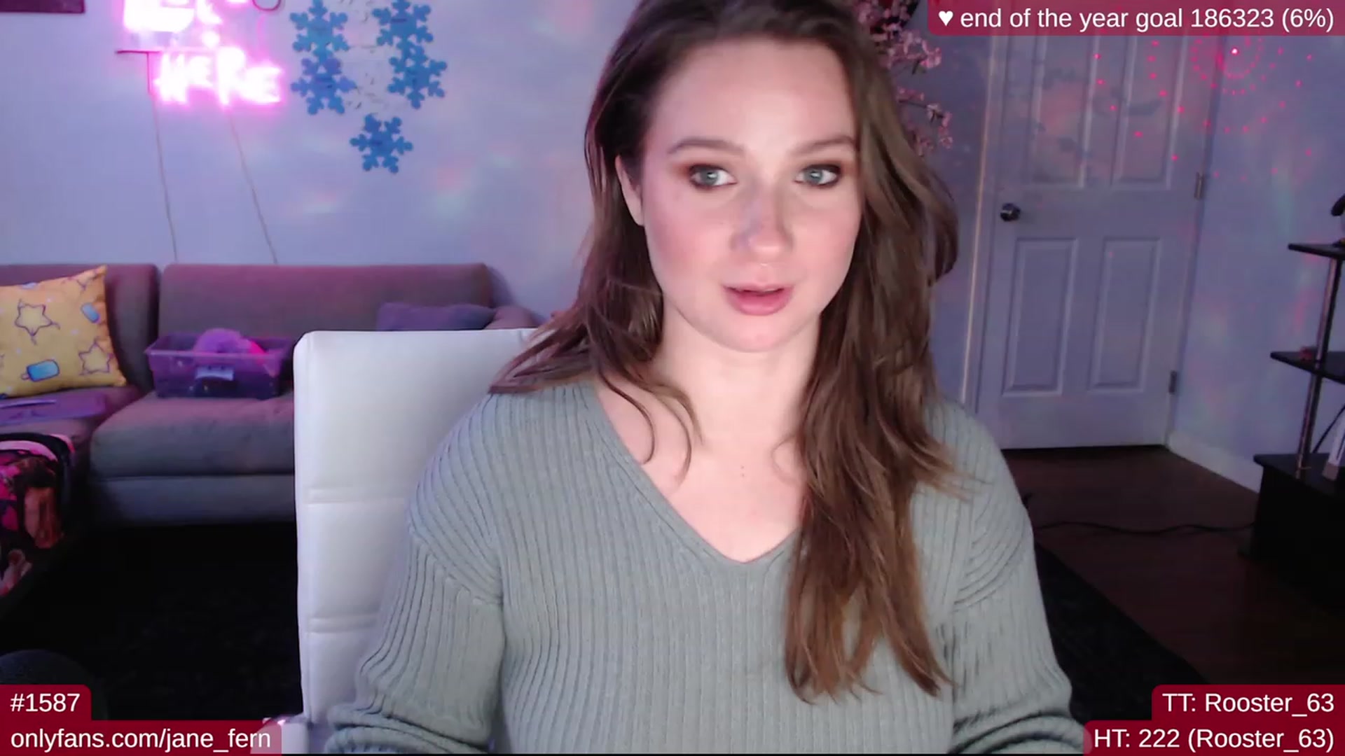 Gallery image thumbnail from Jane_Fern's myfreecams stream on, 12/07/2022, 05:14 image 8 of 20