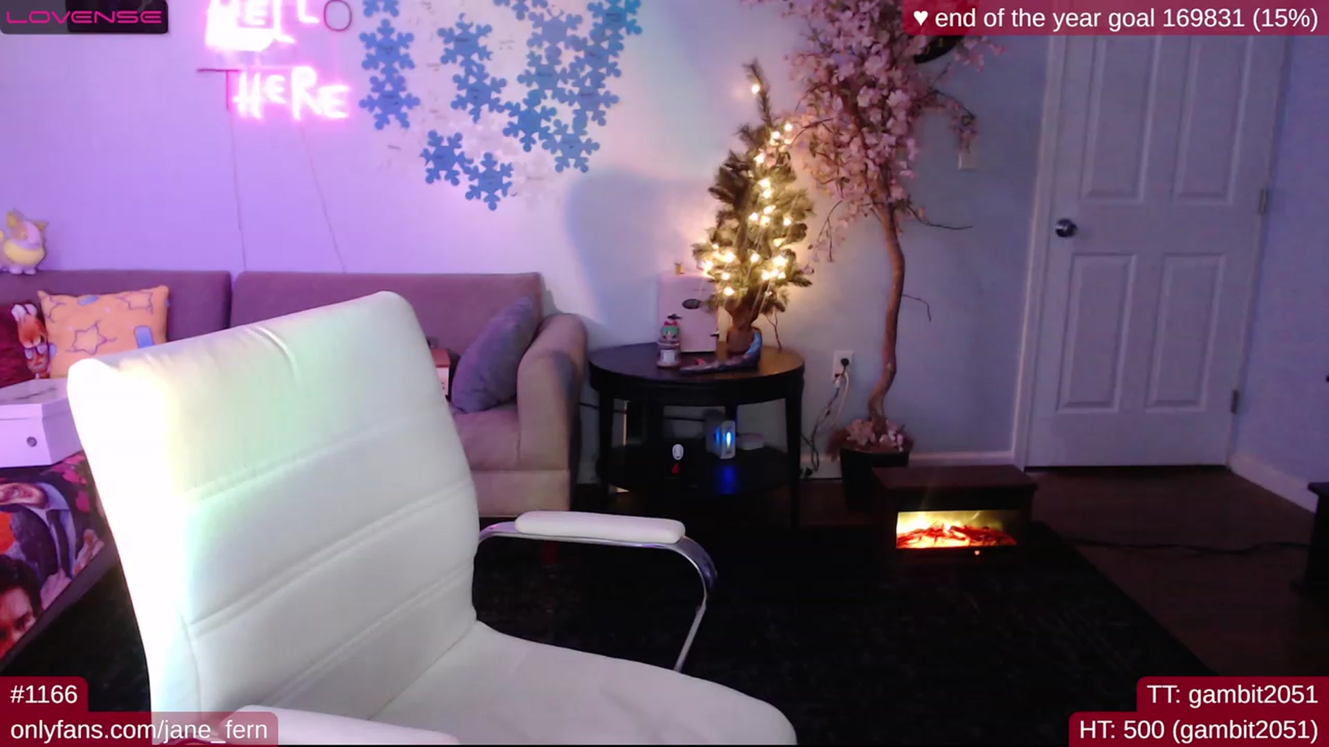 Gallery image thumbnail from Jane_Fern's myfreecams stream on, 12/15/2022, 05:32 image 6 of 20
