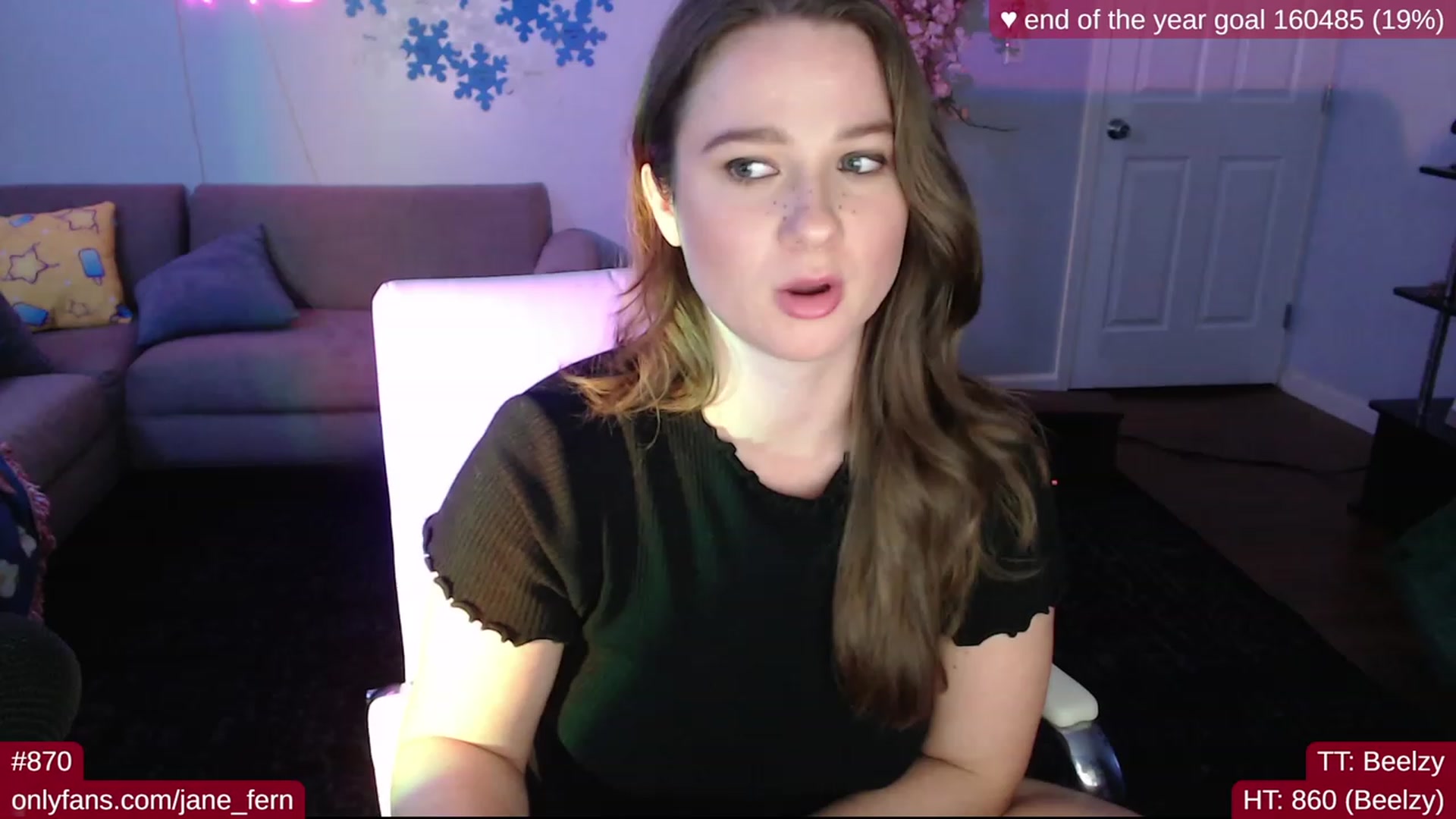 Gallery image thumbnail from Jane_Fern's myfreecams stream on, 12/16/2022, 06:54 image 7 of 20