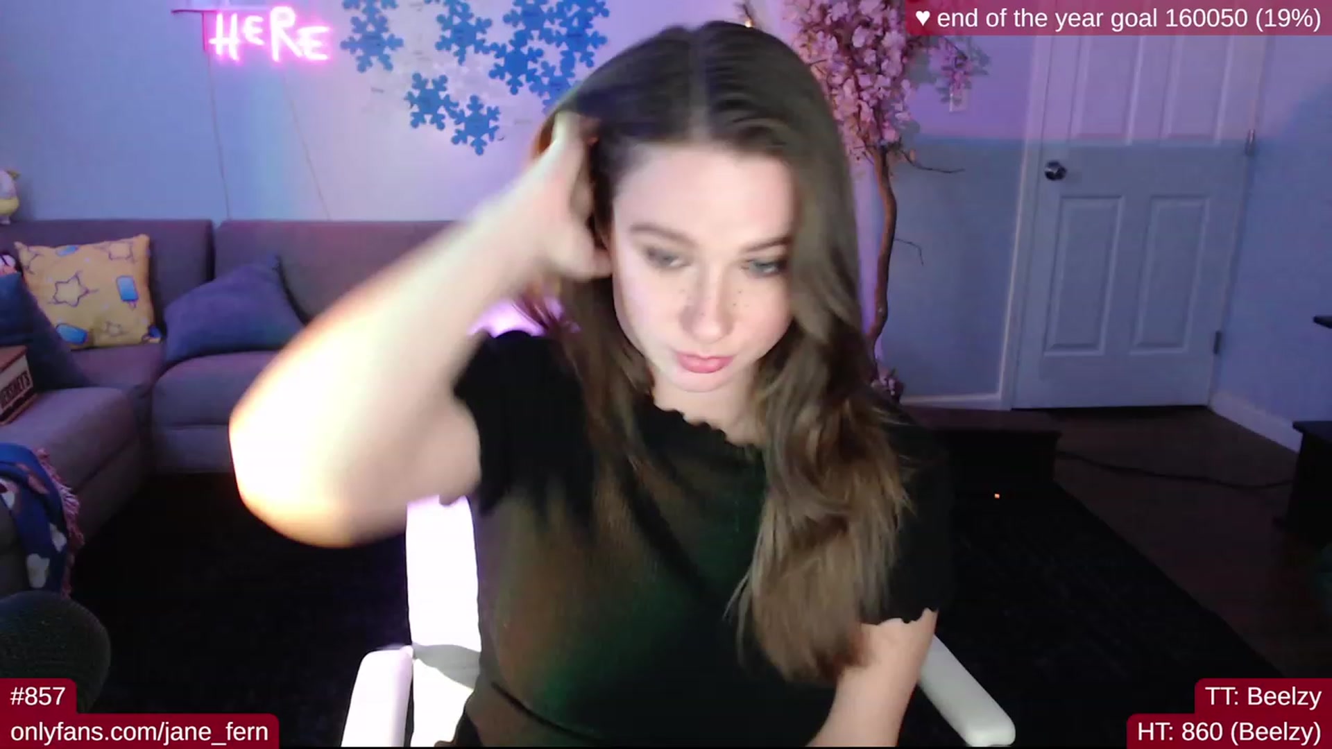 Gallery image thumbnail from Jane_Fern's myfreecams stream on, 12/16/2022, 06:54 image 9 of 20