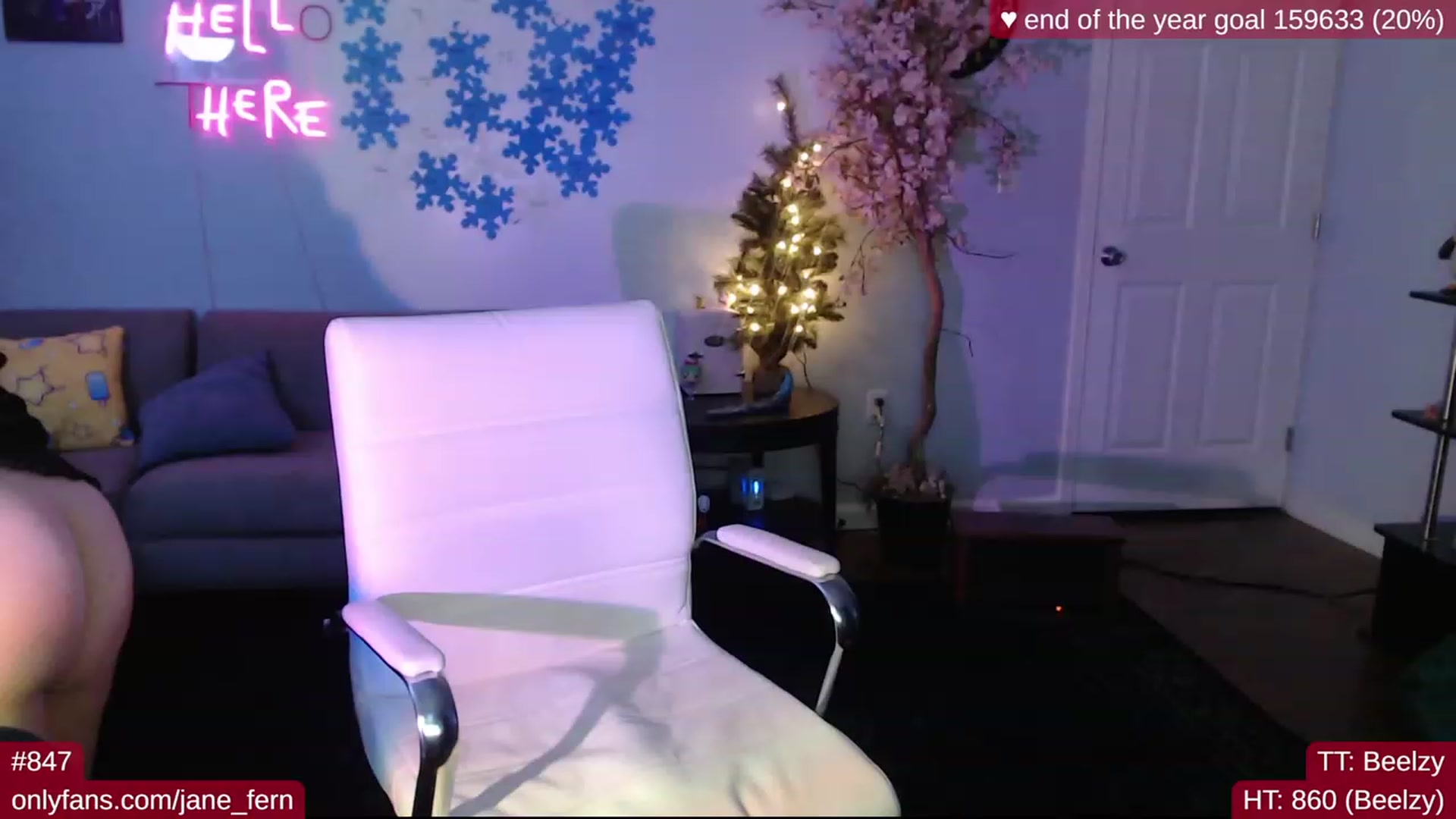 Gallery image thumbnail from Jane_Fern's myfreecams stream on, 12/16/2022, 06:54 image 12 of 20