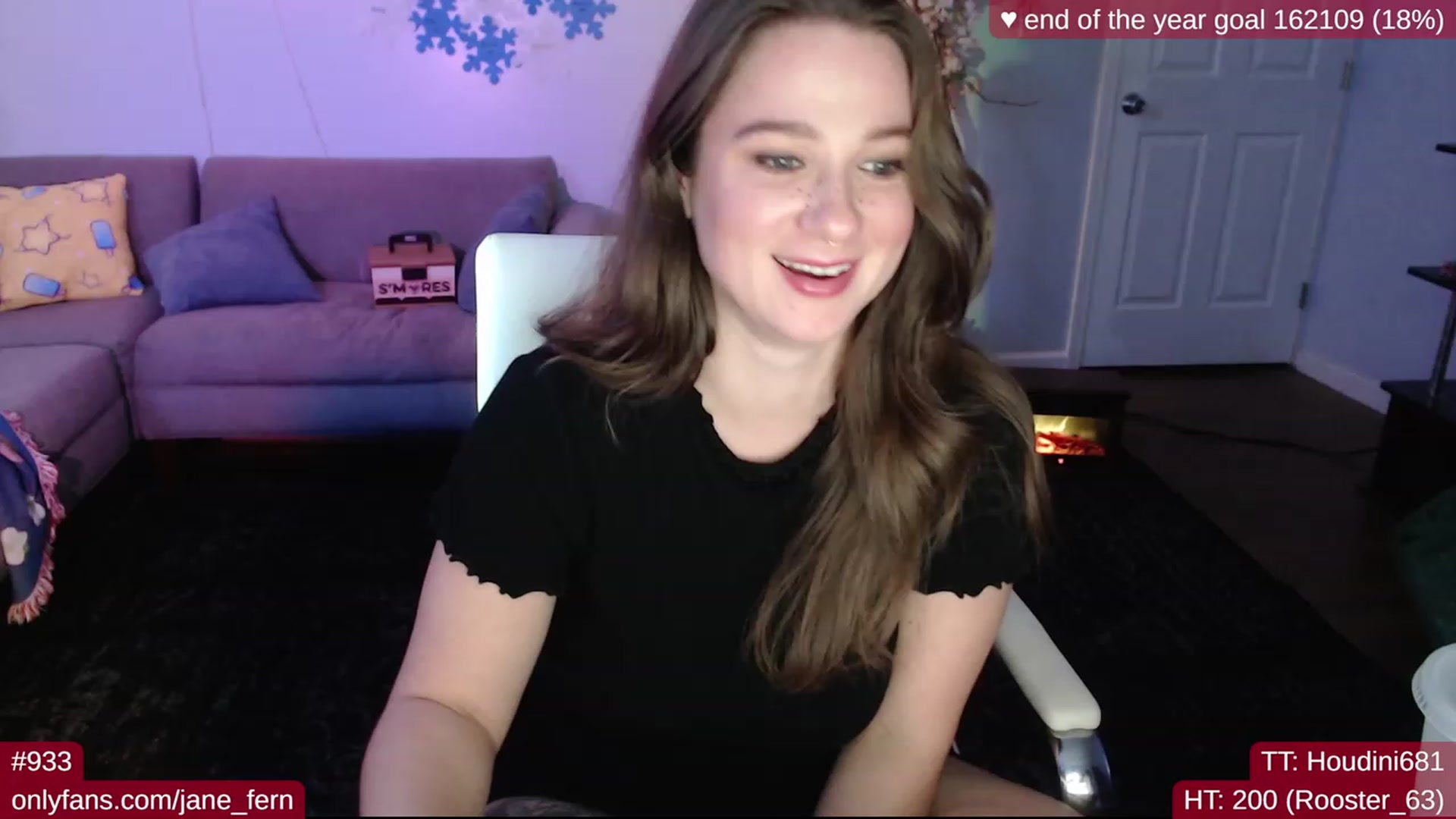 Gallery image thumbnail from Jane_Fern's myfreecams stream on, 12/16/2022, 06:54 image 1 of 20