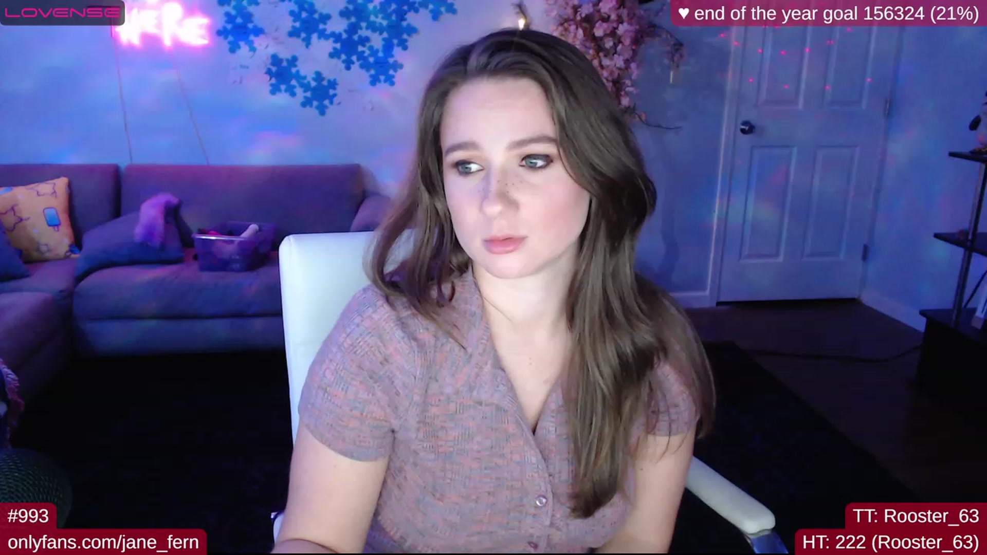Gallery image thumbnail from Jane_Fern's myfreecams stream on, 12/20/2022, 05:22 image 10 of 20