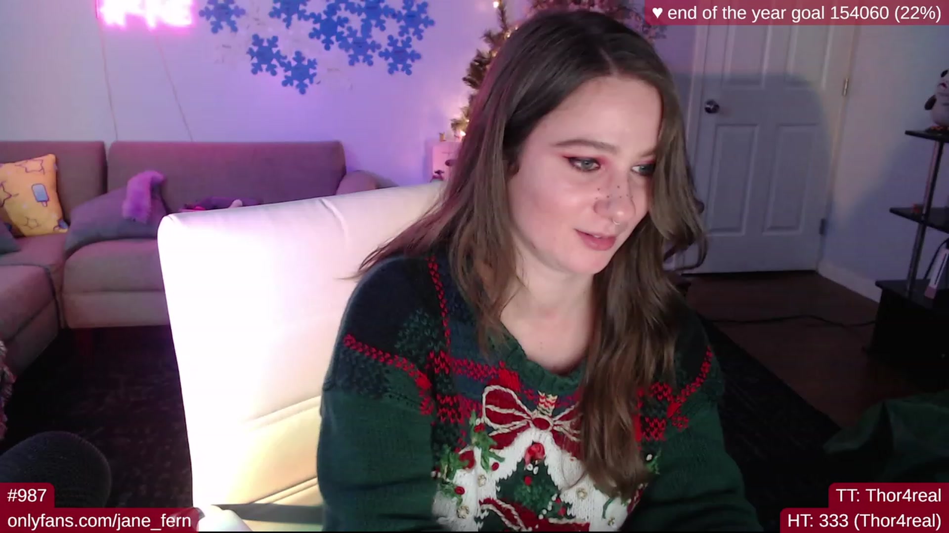 Gallery image thumbnail from Jane_Fern's myfreecams stream on, 12/21/2022, 06:48 image 2 of 20