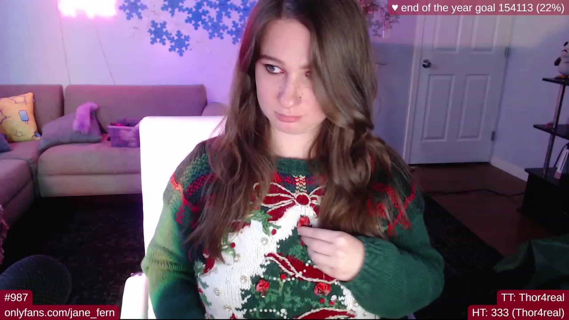 Gallery image thumbnail from Jane_Fern's myfreecams stream on, 12/21/2022, 06:48 image 1 of 20
