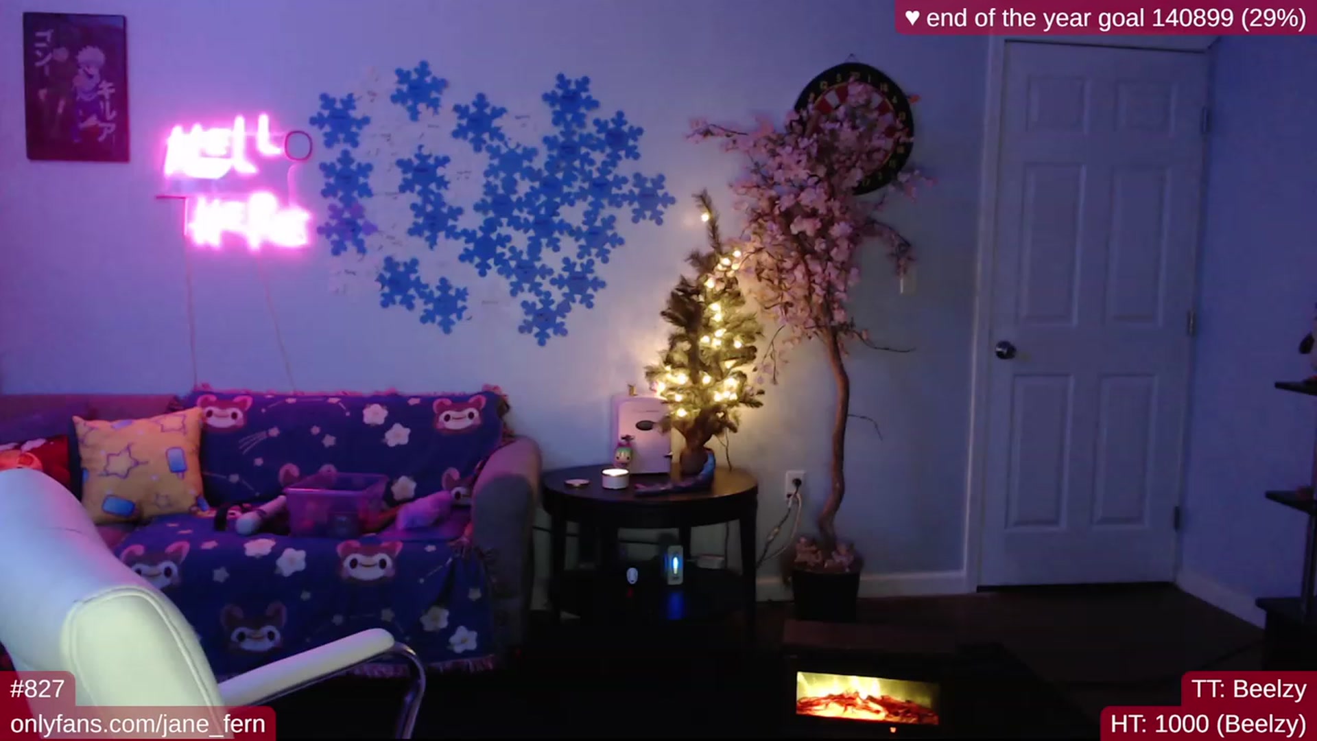 Gallery image thumbnail from Jane_Fern's myfreecams stream on, 12/24/2022, 06:00 image 9 of 20