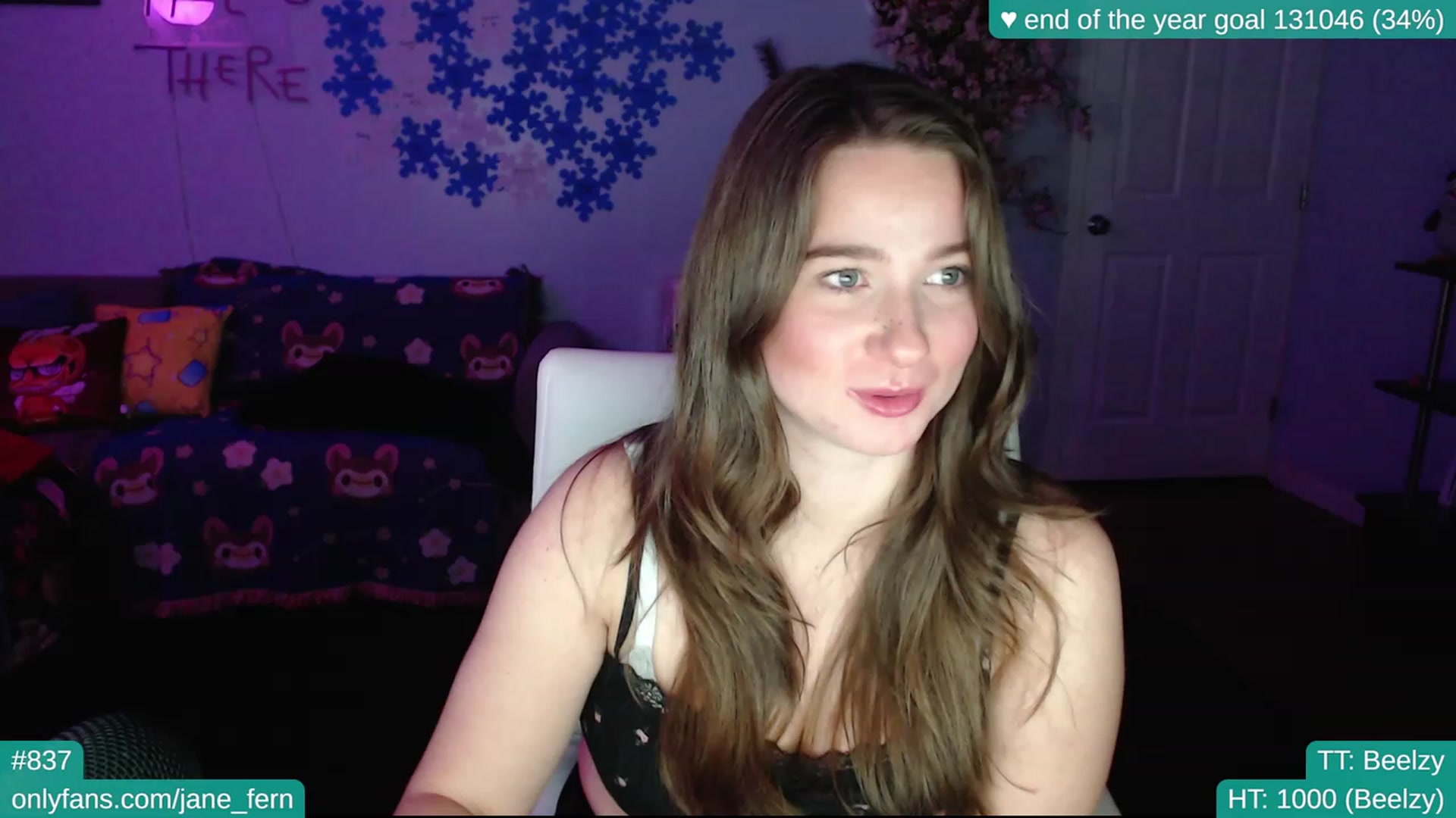Gallery image thumbnail from Jane_Fern's myfreecams stream on, 12/30/2022, 06:19 image 4 of 20