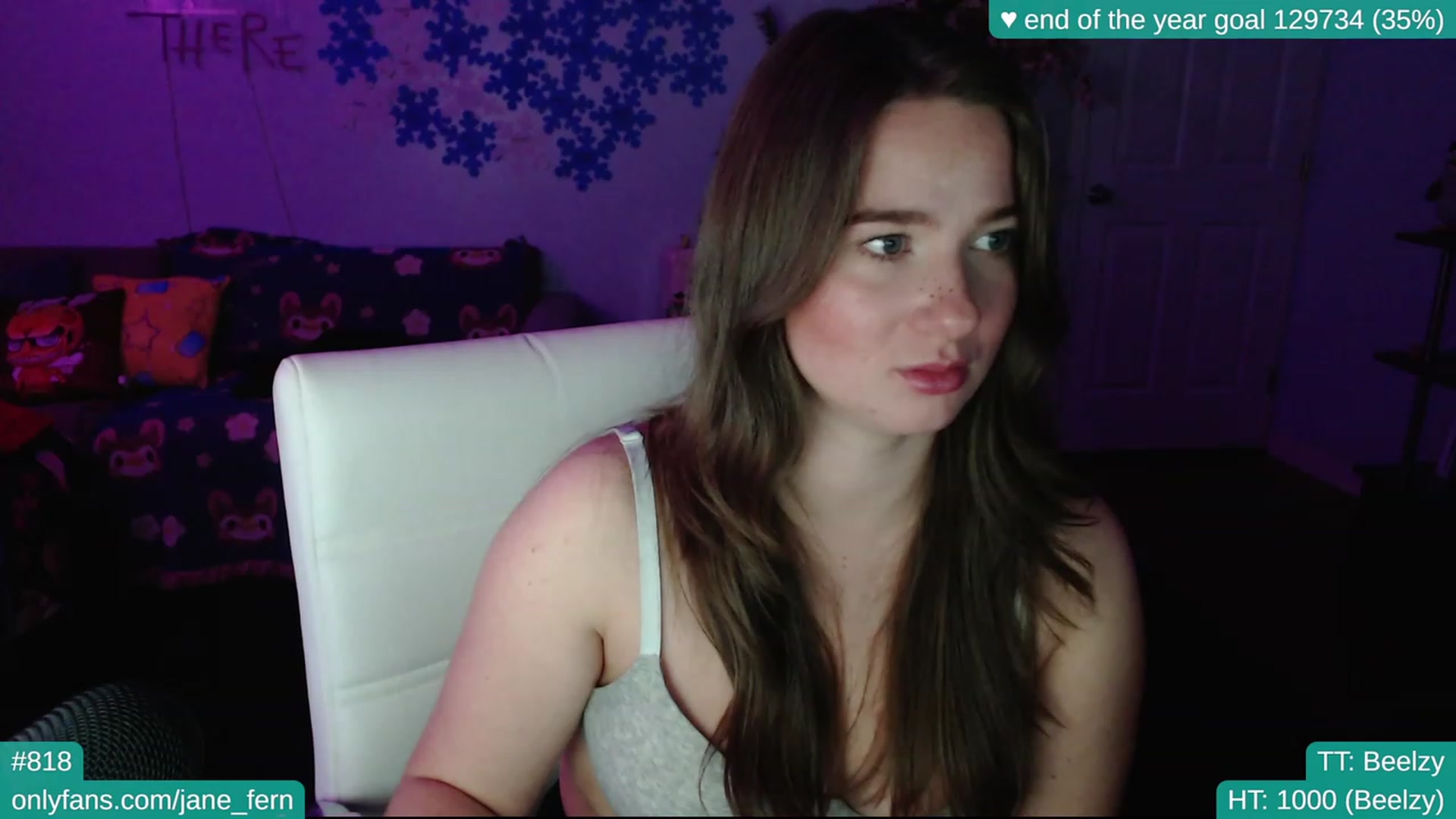 Gallery image thumbnail from Jane_Fern's myfreecams stream on, 12/30/2022, 06:19 image 10 of 20
