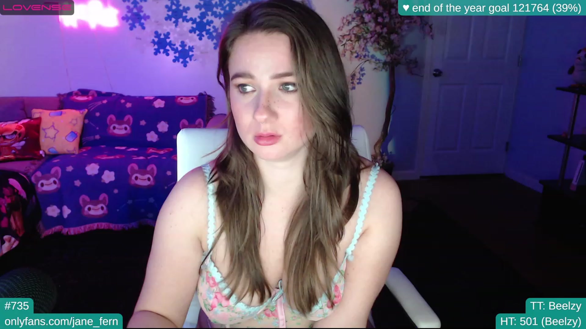 Gallery image thumbnail from Jane_Fern's myfreecams stream on, 12/31/2022, 05:47 image 12 of 20
