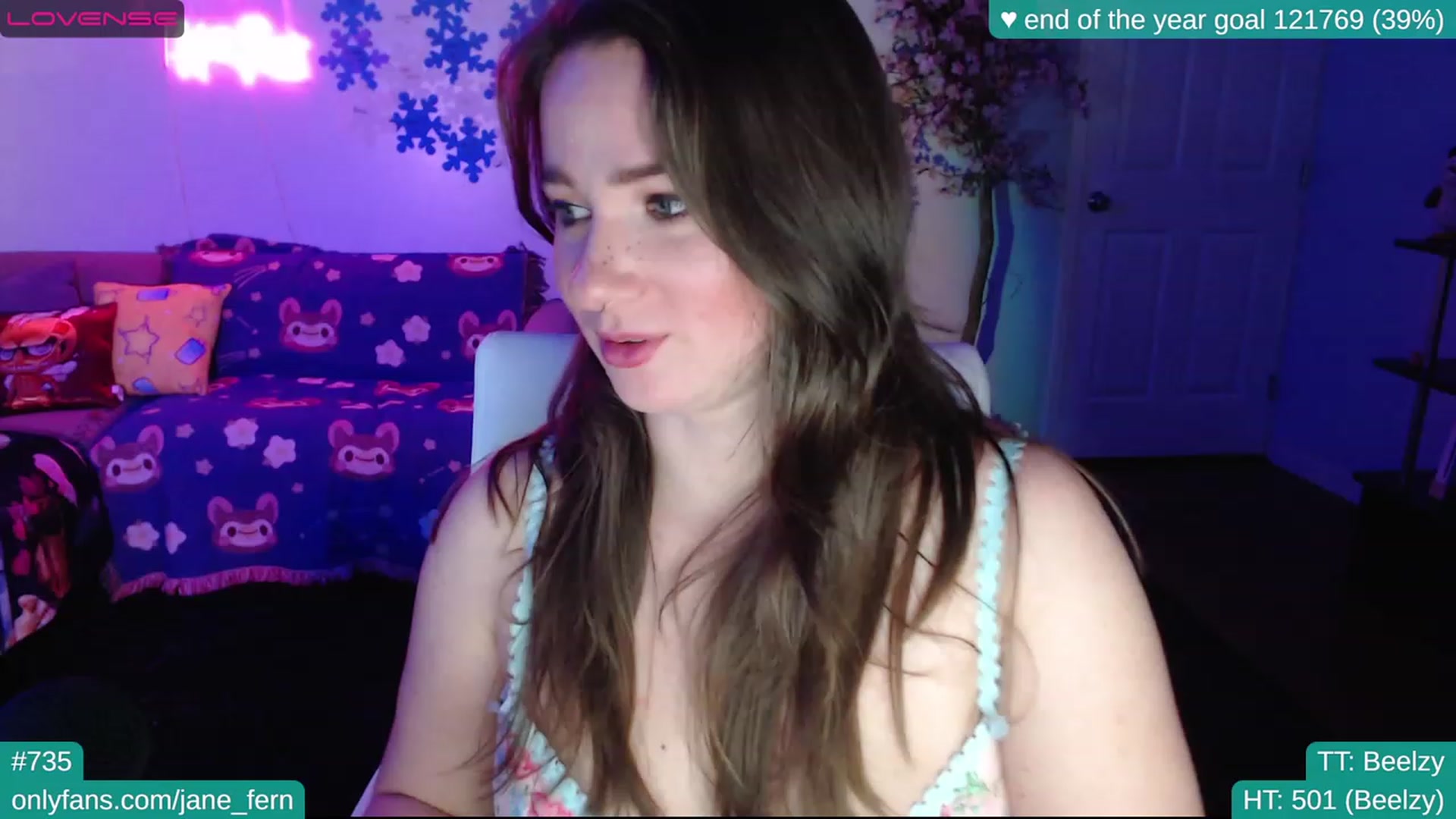 Gallery image thumbnail from Jane_Fern's myfreecams stream on, 12/31/2022, 05:47 image 10 of 20