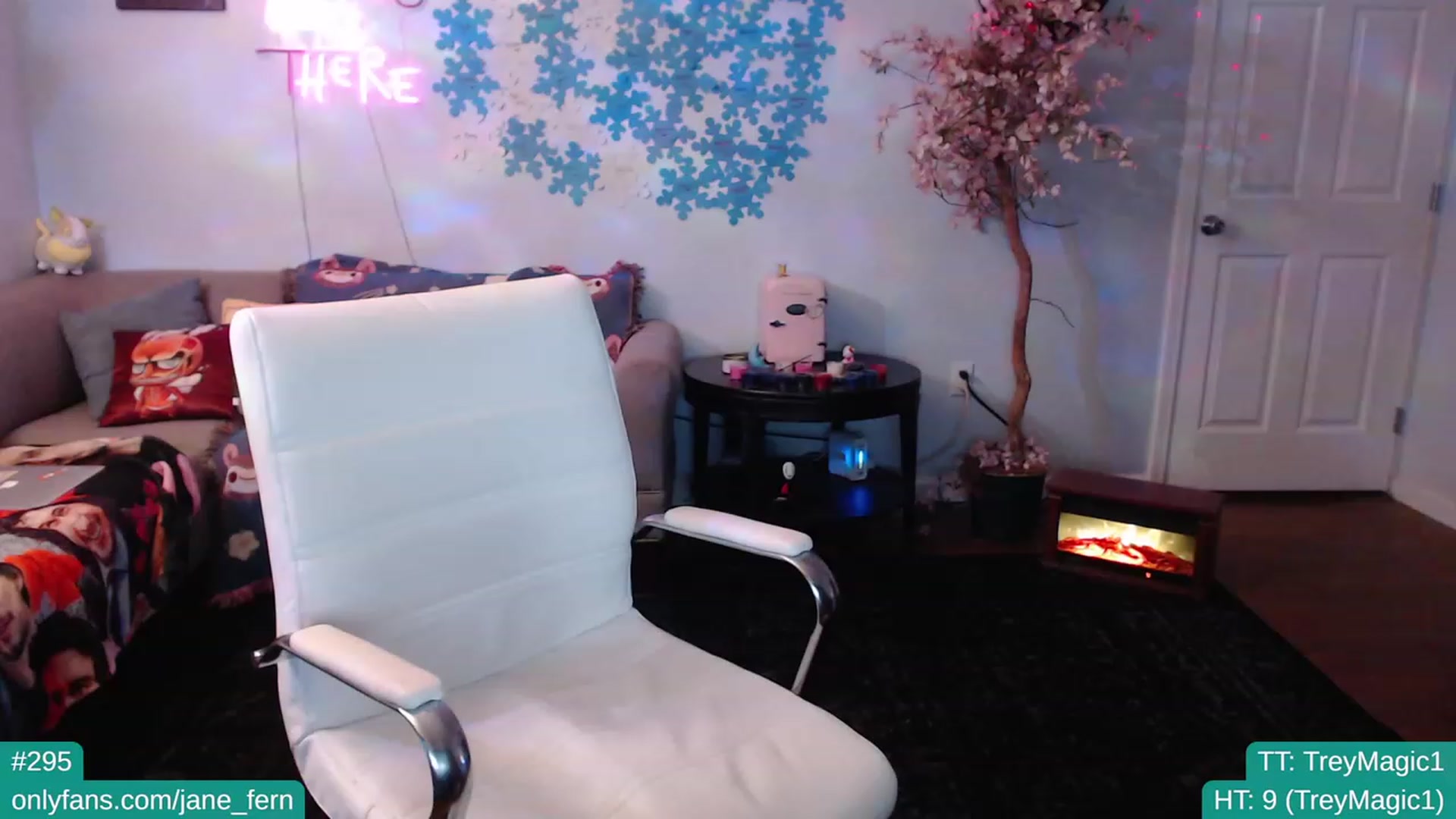 Gallery image thumbnail from Jane_Fern's myfreecams stream on, 01/12/2023, 05:09 image 1 of 20