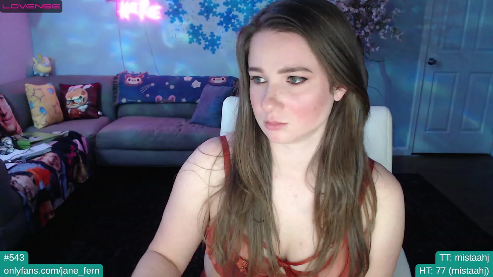 Gallery image thumbnail from Jane_Fern's myfreecams stream on, 01/18/2023, 03:16 image 8 of 20