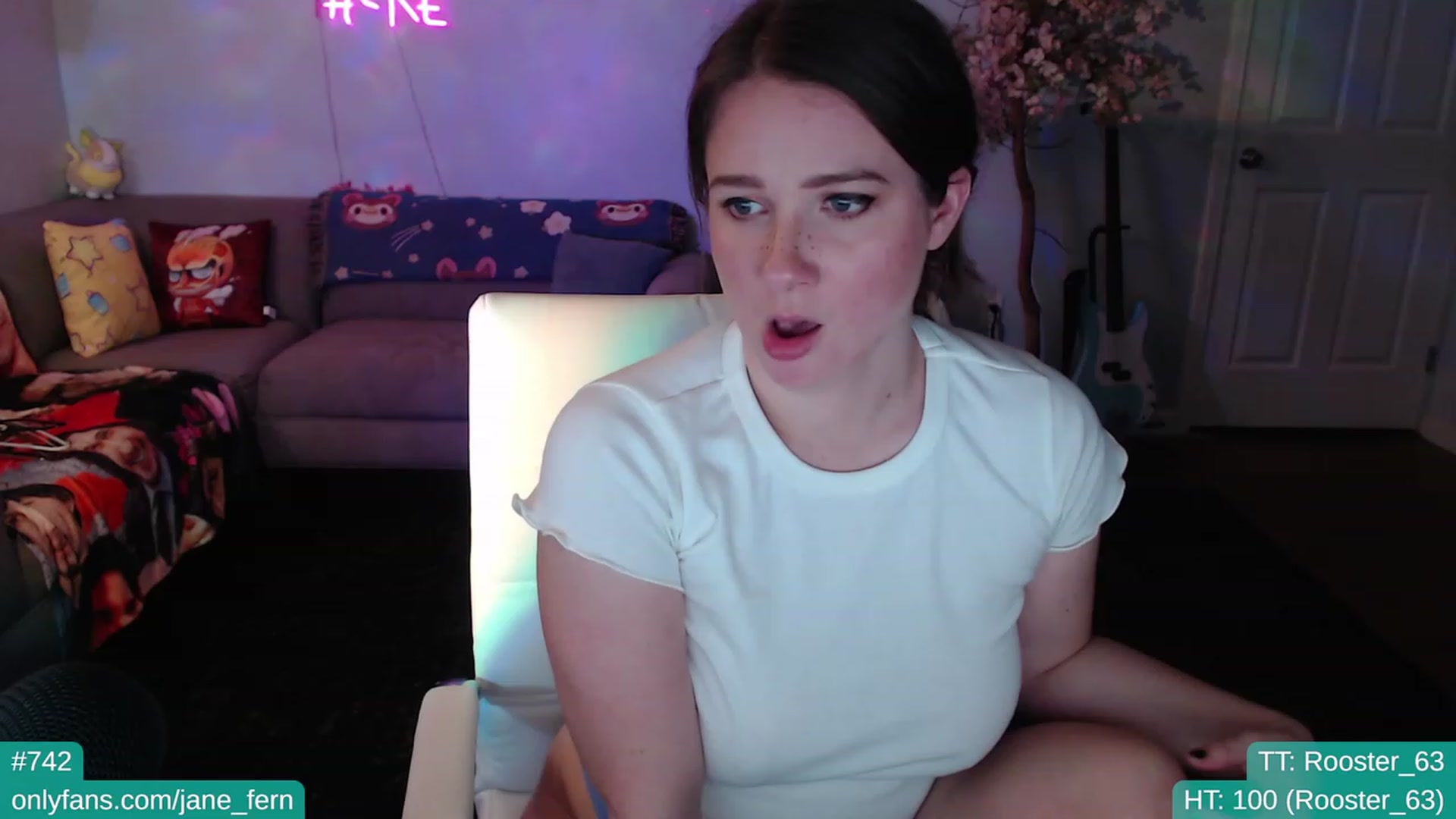 Gallery image thumbnail from Jane_Fern's myfreecams stream on, 01/26/2023, 04:40 image 13 of 20