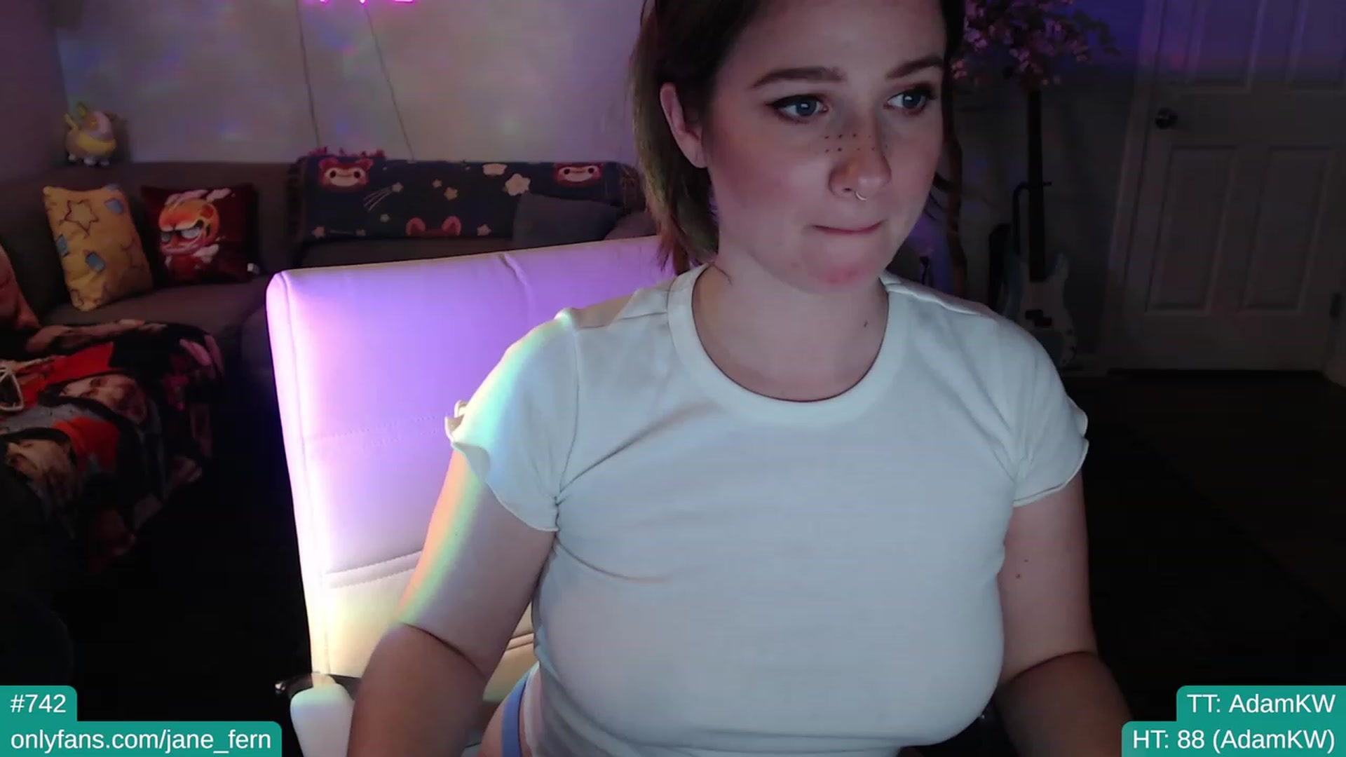 Gallery image thumbnail from Jane_Fern's myfreecams stream on, 01/26/2023, 04:40 image 3 of 20