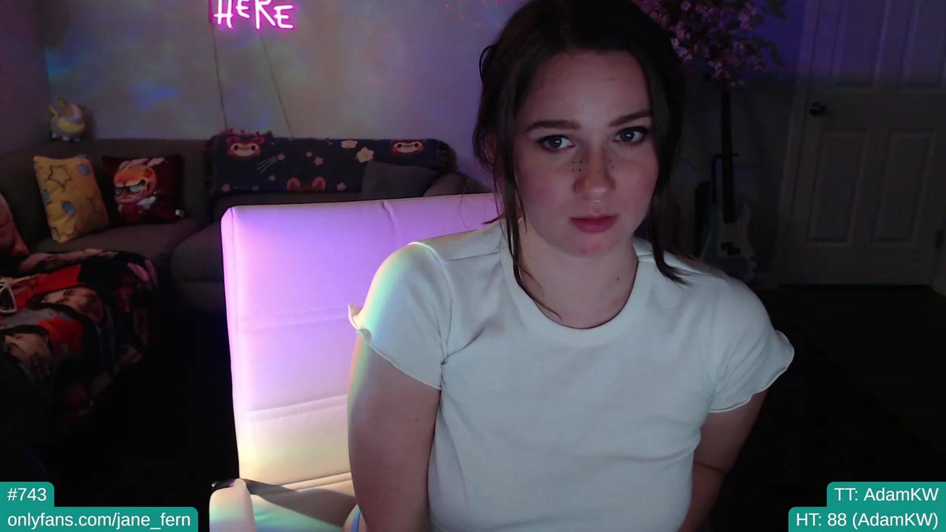 Gallery image thumbnail from Jane_Fern's myfreecams stream on, 01/26/2023, 04:40 image 4 of 20