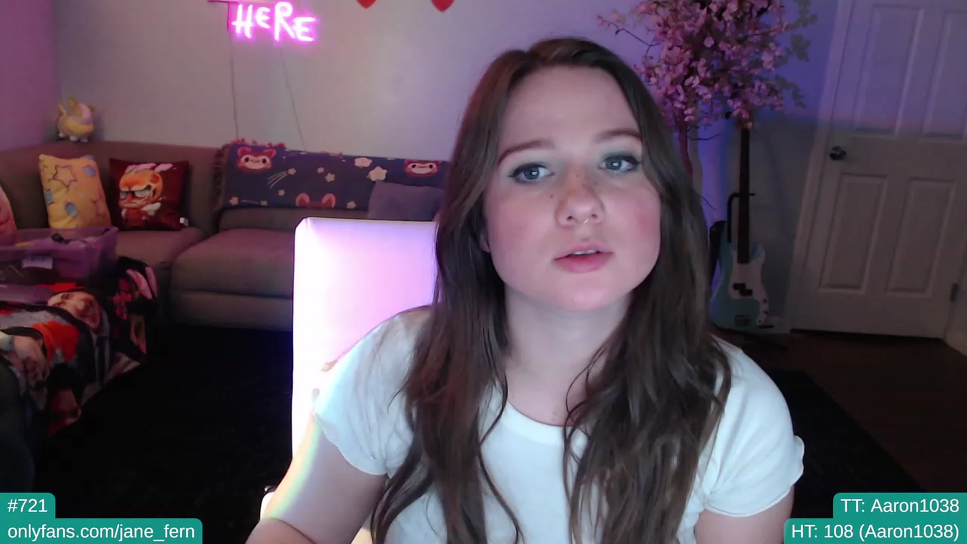 Gallery image thumbnail from Jane_Fern's myfreecams stream on, 01/30/2023, 03:54 image 12 of 20